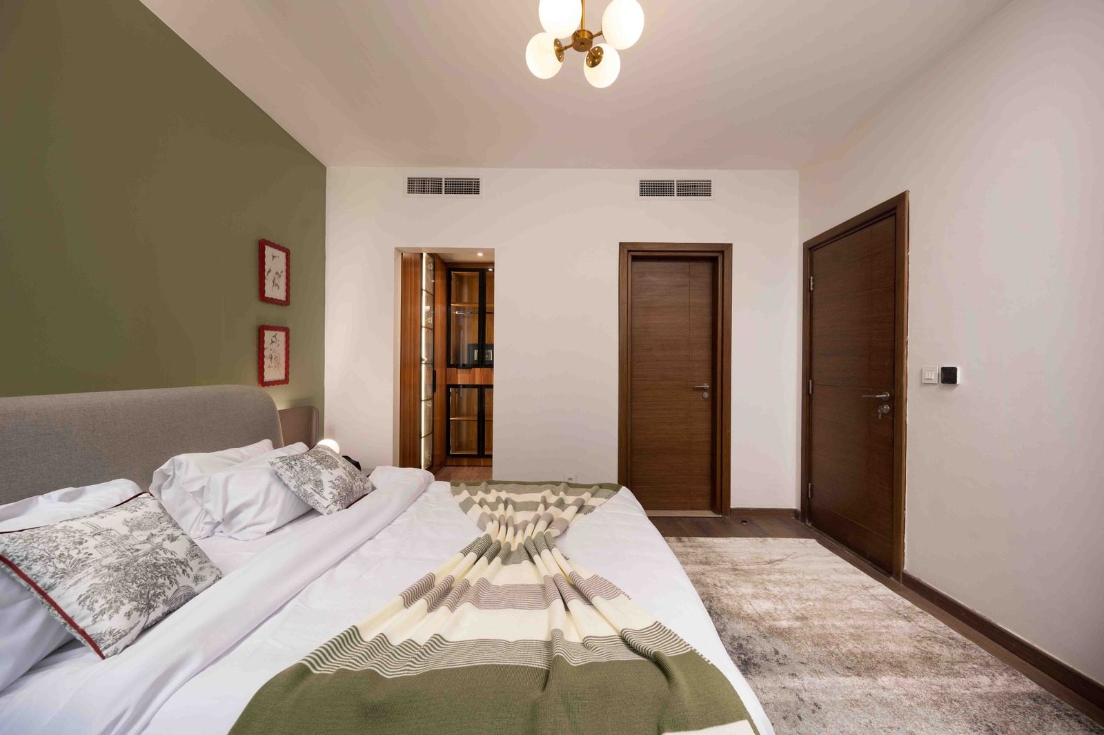 Airy 1BR Apartment – City View – CFC — Bedroom 1 in Aura, Cairo Festival City, Egypt — photo 2