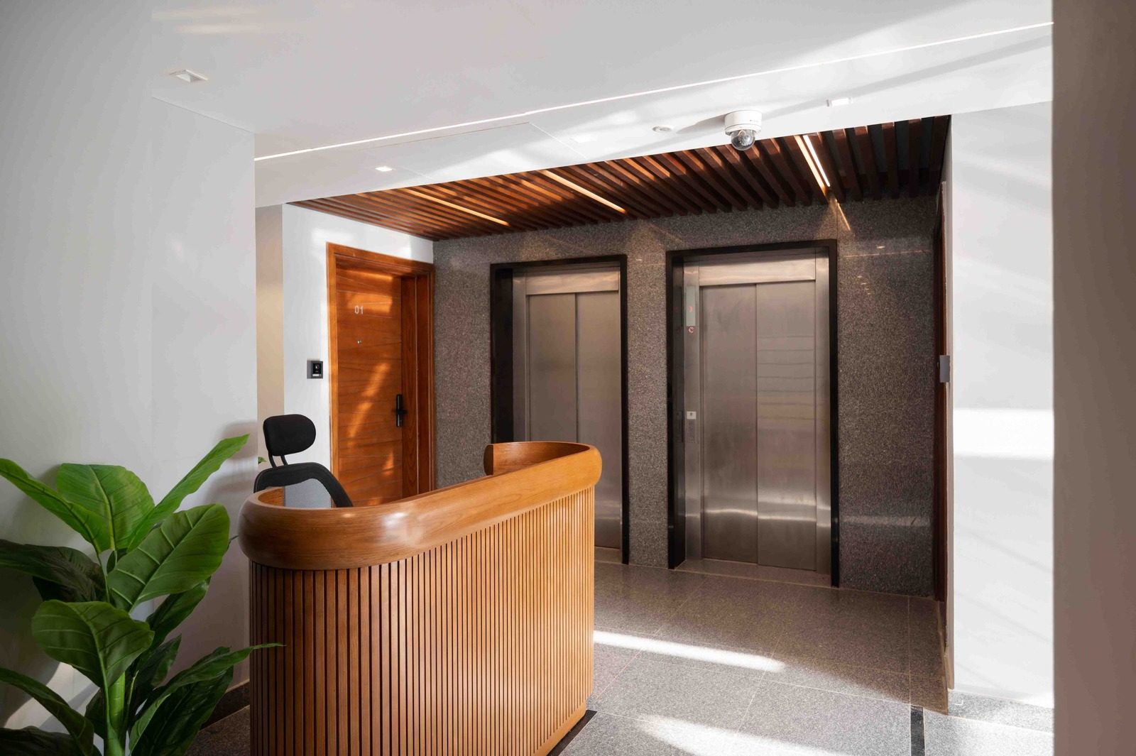 Inviting 2BR Apartment – Garden View – CFC — Neighbourhood Preview in Aura, Cairo Festival City, Egypt — photo 3