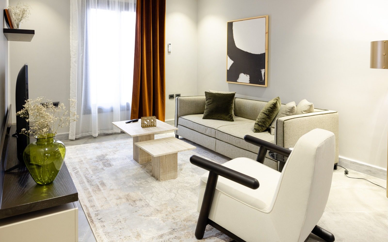 Vibrant 3BR Apartment – City View – New Cairo — Living Room in New Cairo, Egypt