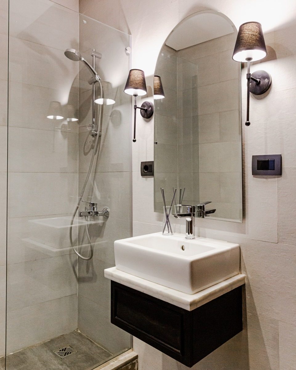 Tranquil 2BR Apartment – City View – New Cairo — Full bathroom 1 in New Cairo, Egypt