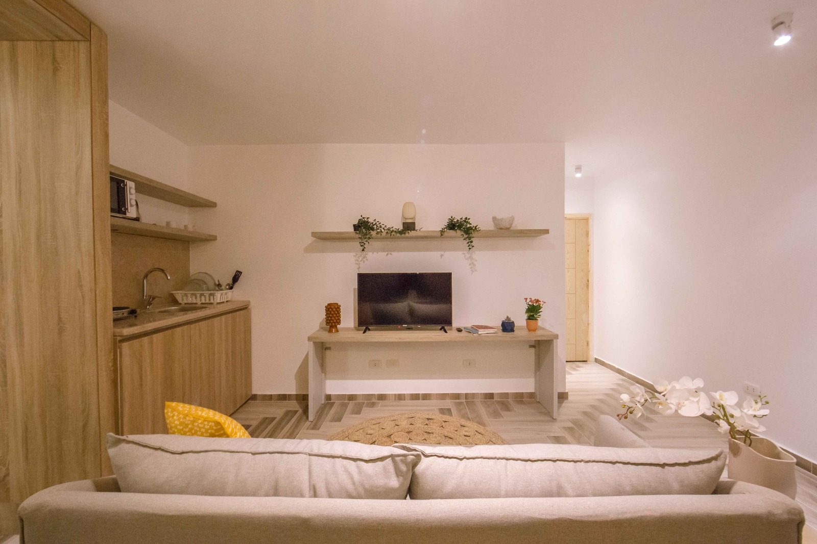 Timeless Studio – City View – Arkan Plaza — Living Room in Near Arkan Plaza, Sheikh Zayed, Egypt — photo 3
