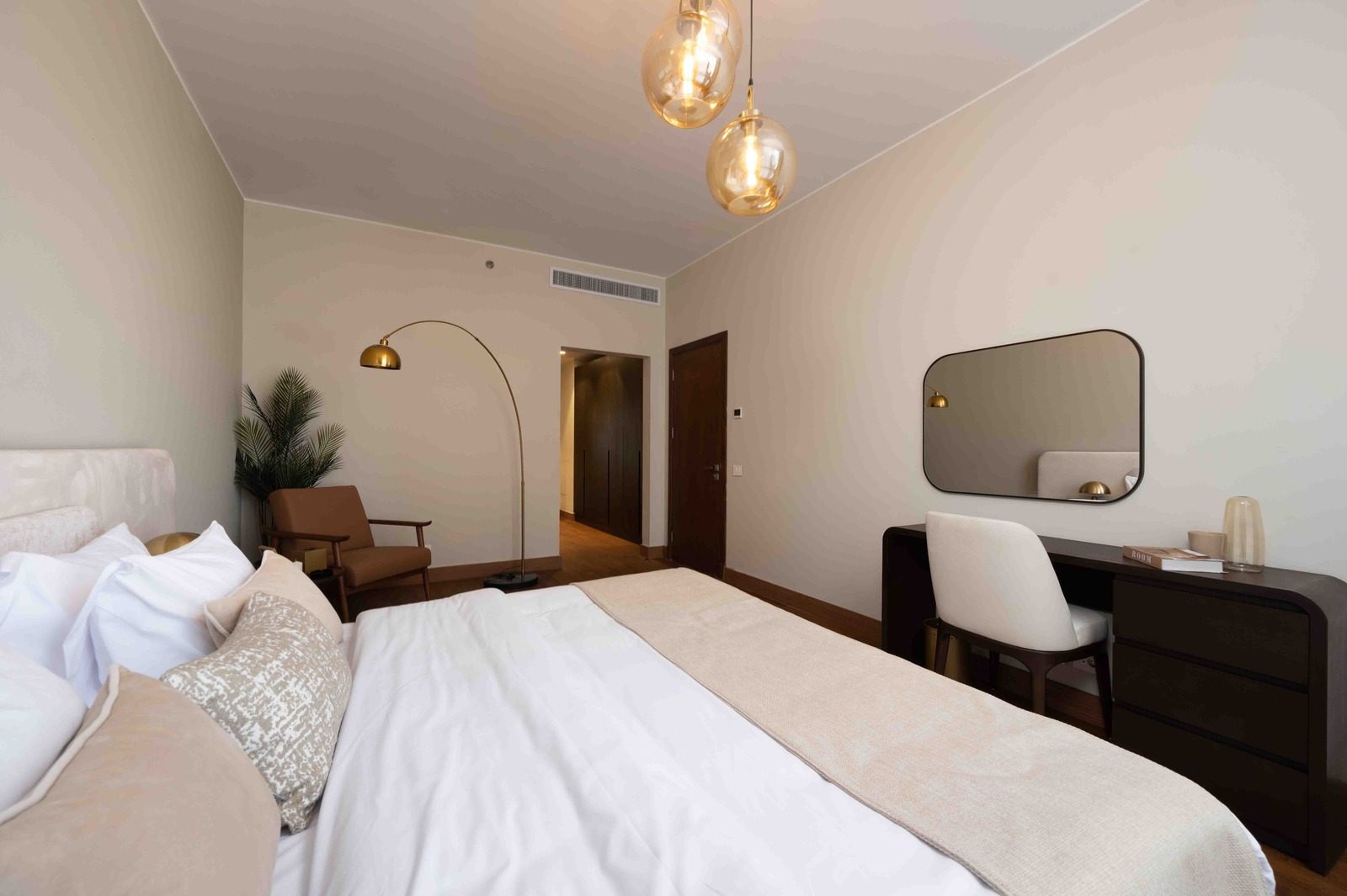 Refined 4BR Apartment – City View – Aeon Towers — Bedroom 1 in Aeon Towers, Sheikh Zayed, Egypt