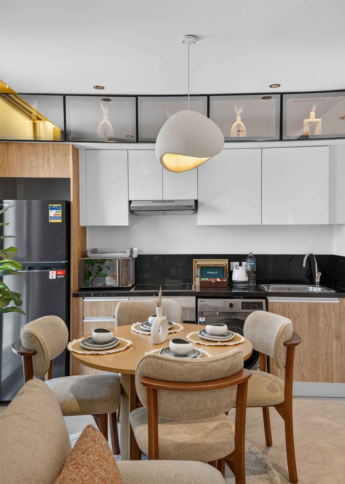 Cozy Studio – Sheikh Zayed – ZED Towers — Dining Area in ZED Towers, Sheikh Zayed, Egypt