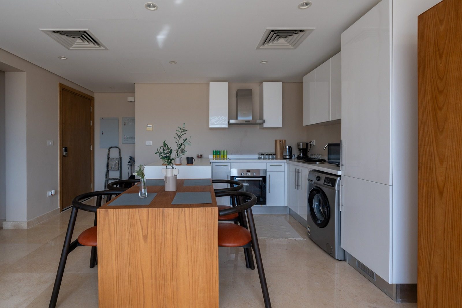 1BR Apartment – Partial Sea View – El Gouna — Full Kitchen in Mangroovy, El Gouna, Egypt — photo 3