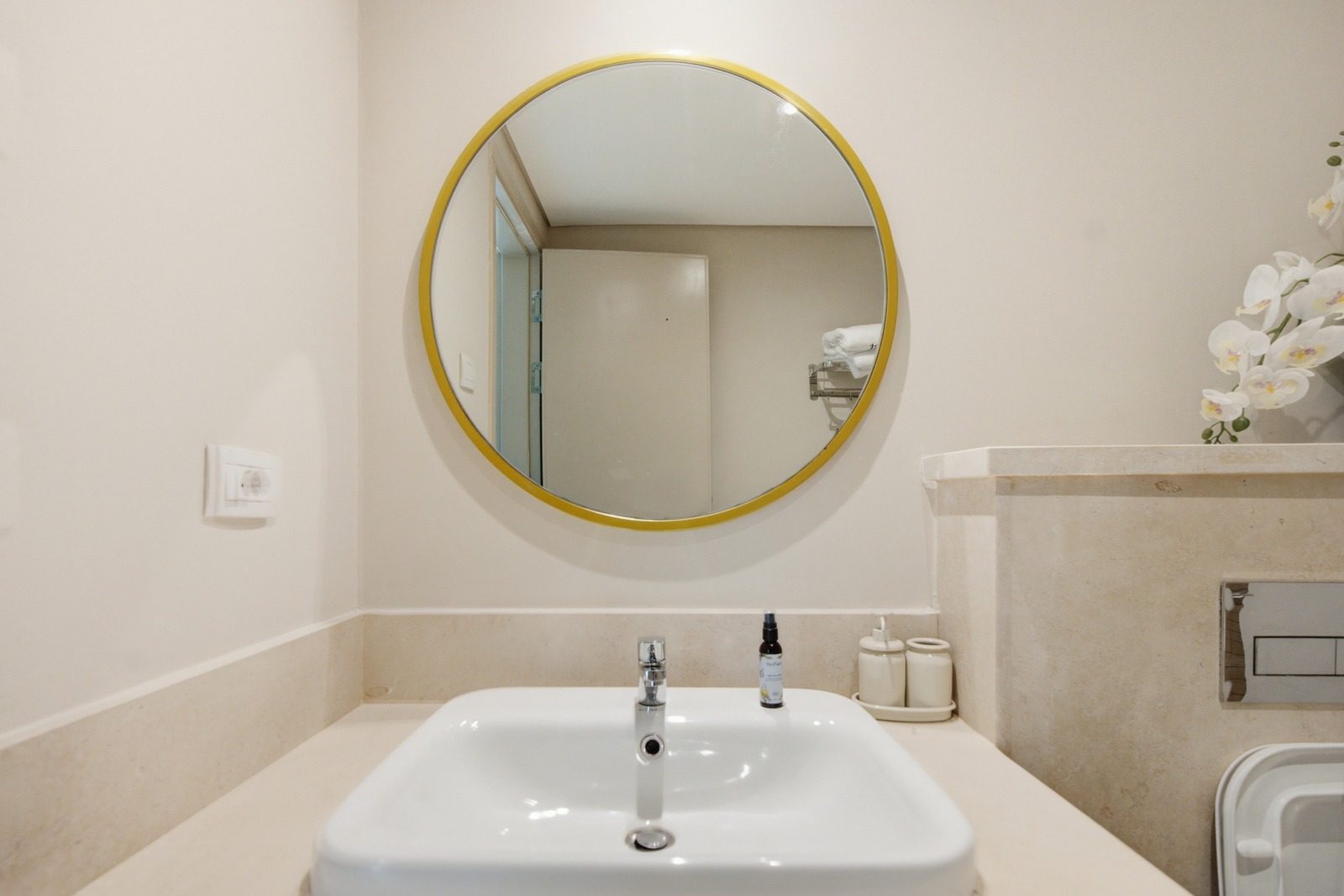 Mangroovy 2BR Apartment – Pool View – El Gouna — Full bathroom 2 in Mangroovy, El Gouna, Egypt
