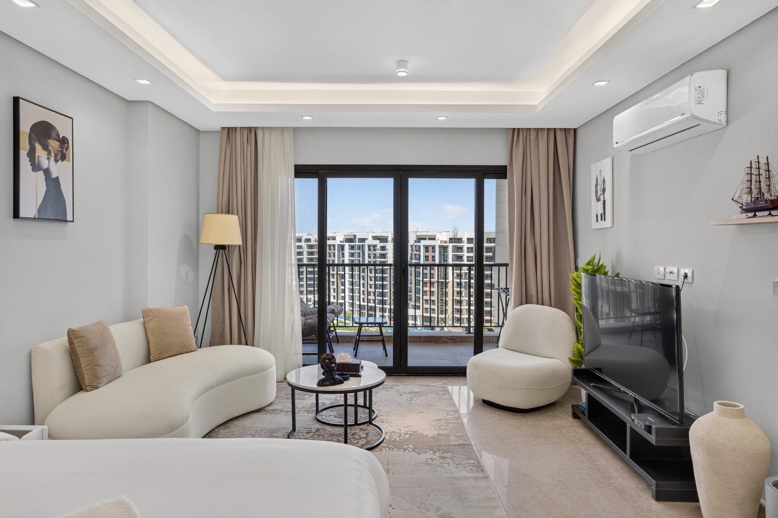 Modern Studio – Sheikh Zayed – ZED Towers — Living Room in ZED Towers, Sheikh Zayed, Egypt