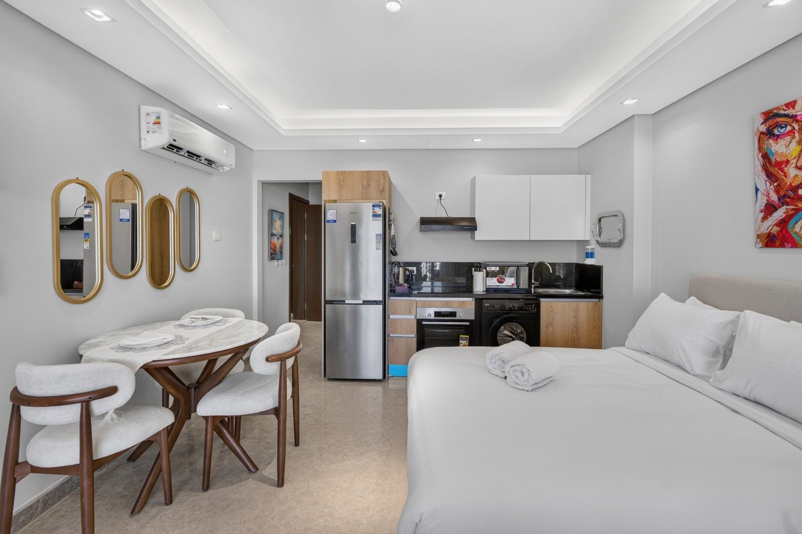 Modern Studio – Sheikh Zayed – ZED Towers — Dining Area in ZED Towers, Sheikh Zayed, Egypt — photo 2