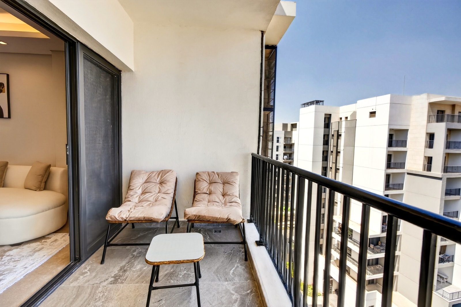Modern Studio – Sheikh Zayed – ZED Towers — Balcony in ZED Towers, Sheikh Zayed, Egypt — photo 2