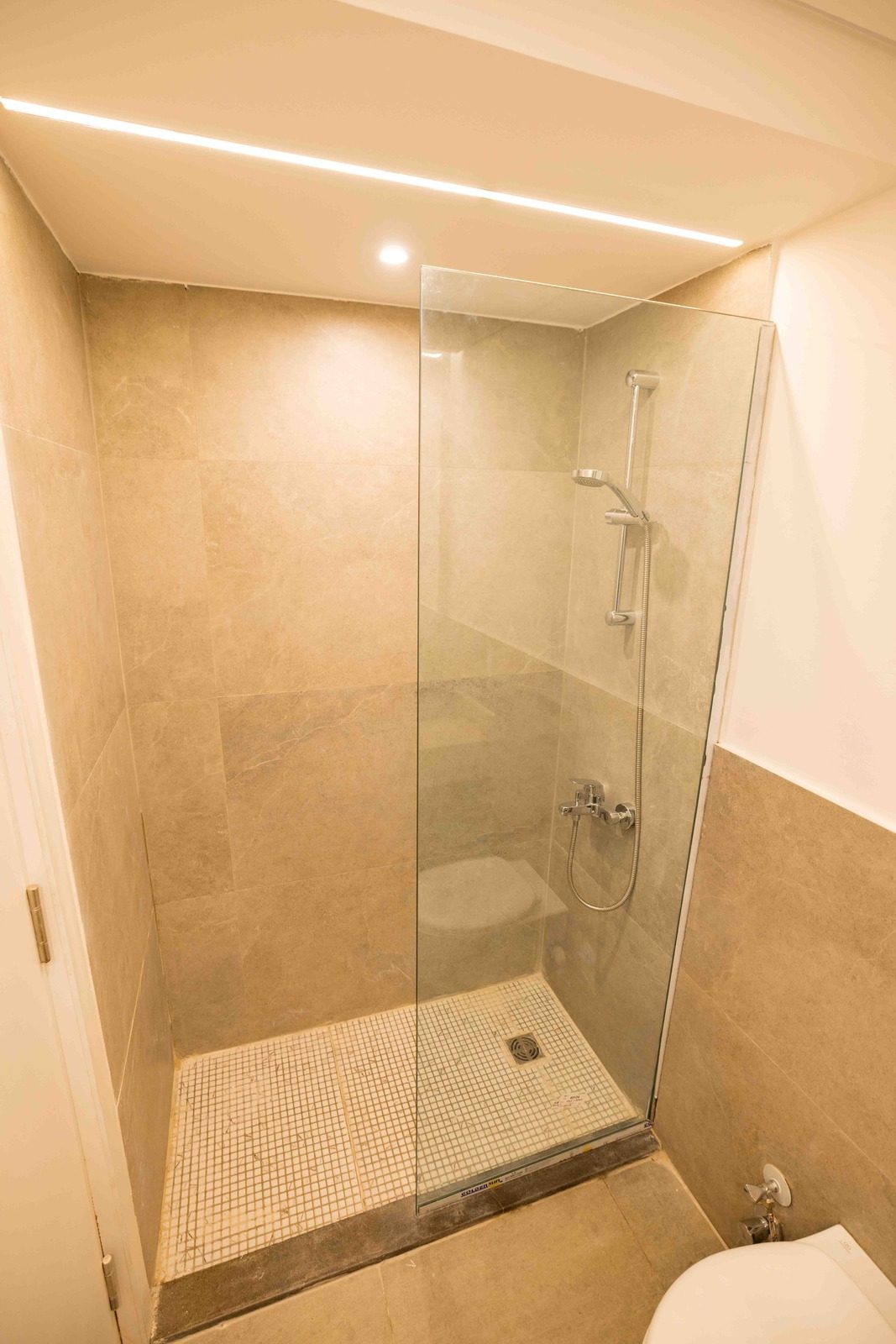 2BR Apartment – Lagoon View – El Gouna — Full bathroom 2 in Maraya, El Gouna, Egypt — photo 2