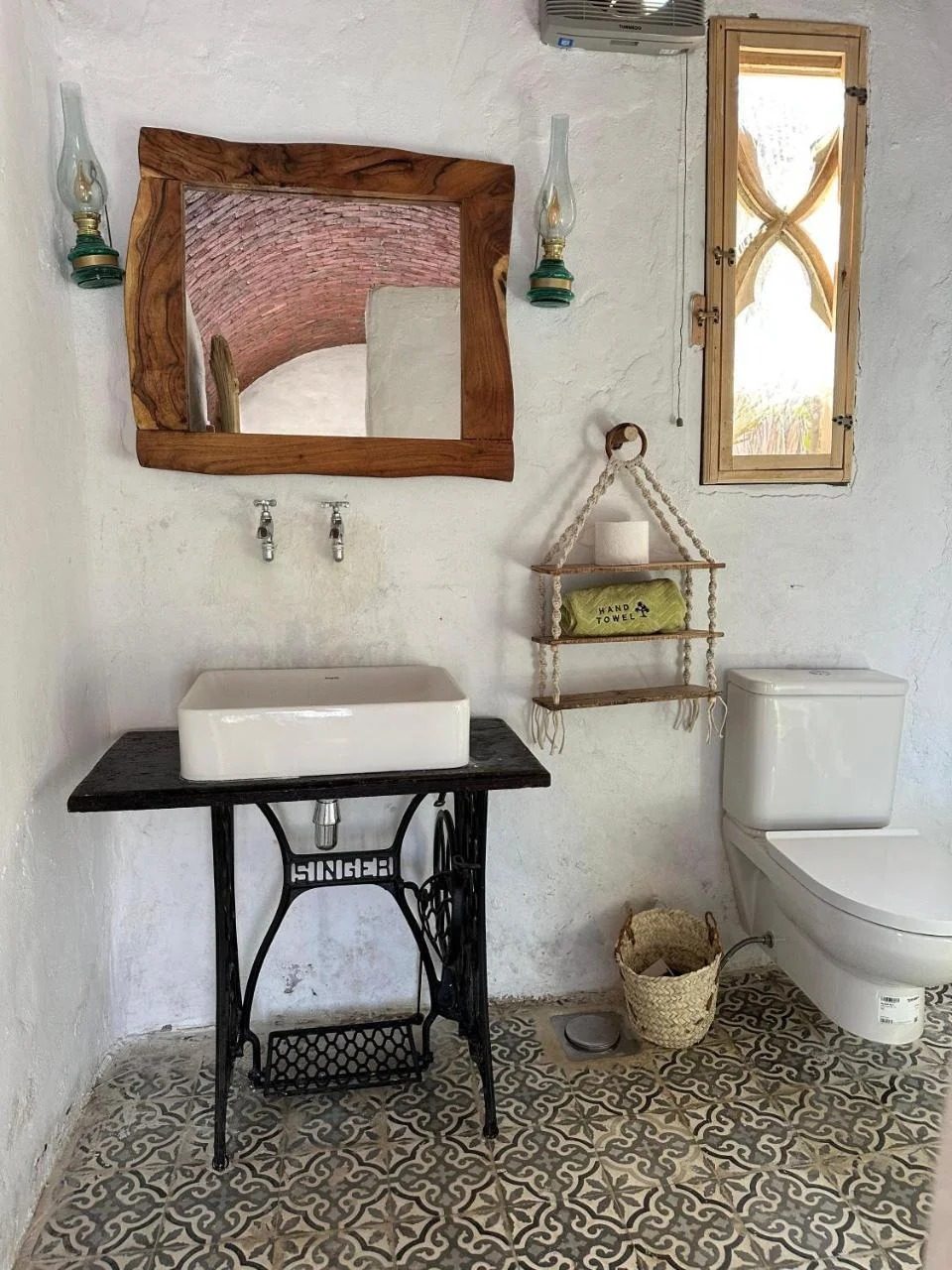 King Suite with Spa Bath – Nile View – Nubian Guesthouse, Aswan — Full bathroom 1 in Nubian village on the West Bank of the Nile, Aswan, Egypt — photo 3