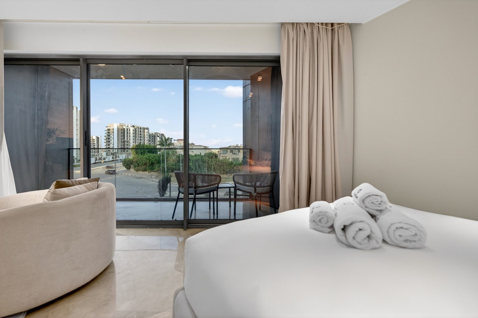 Warm Studio – Sheikh Zayed – ZED Towers — Bedroom 1 in ZED Towers, Sheikh Zayed, Egypt