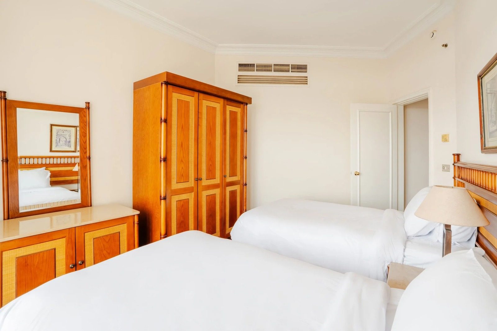 2BR Royal Suite – Nile View – Nile-side Hotel, Zamalek — Bedroom 2 in Nile side of Zamalek, Cairo, Egypt — photo 3
