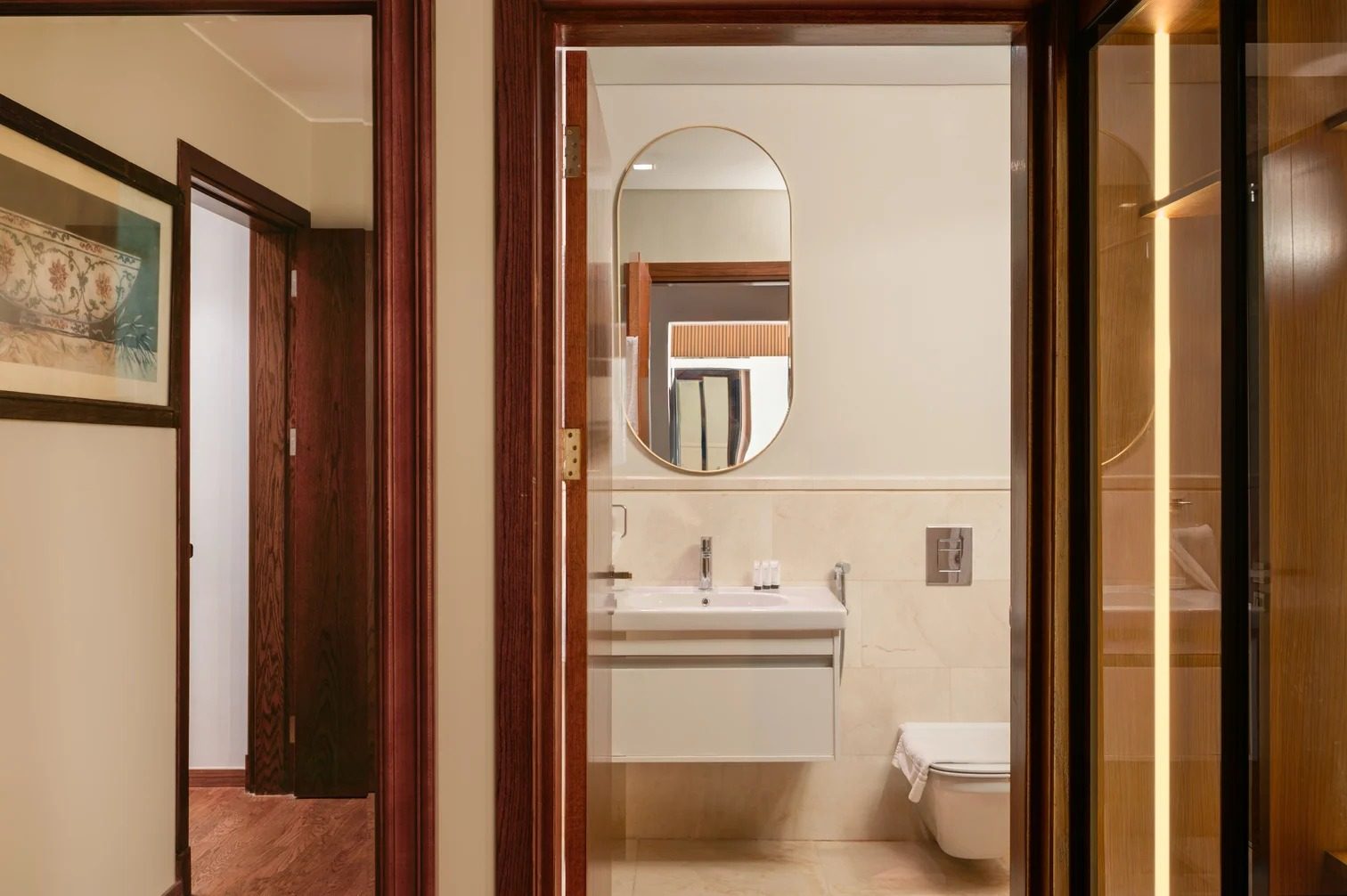 Bright 2BR Apartment with Balcony – Aeon Towers, Sheikh Zayed — Full bathroom 1 in Aeon Towers, Sheikh Zayed City, Egypt