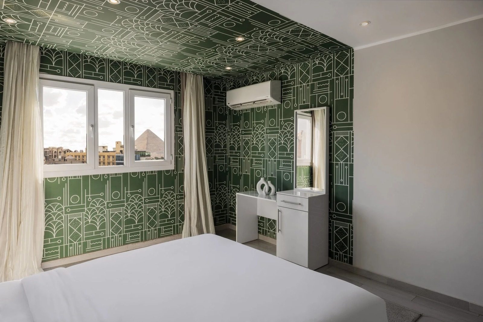 3BR Apartment – Pyramids View – near the Pyramids — Bedroom 2 in Haram district, Giza — near the Pyramids and the Grand Egyptian Museum, Egypt — photo 3