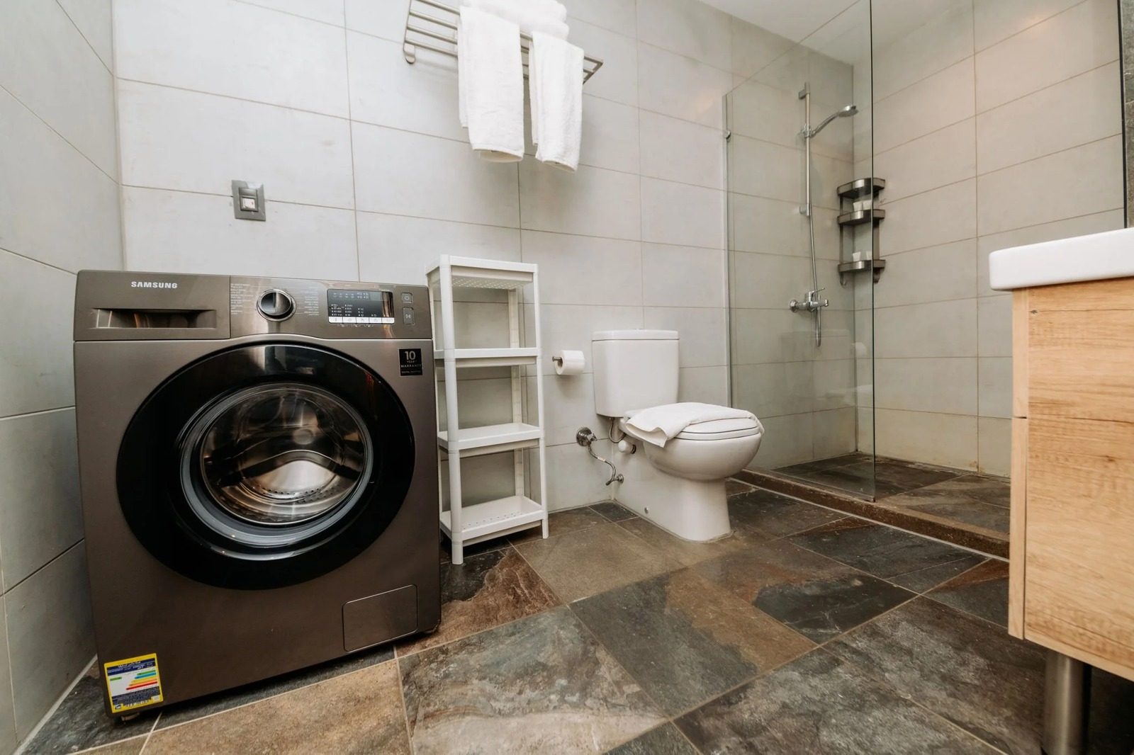 Bright Compact Studio – Zamalek — Full bathroom 1 in Central Zamalek, Cairo — close to 26th of July St, Egypt