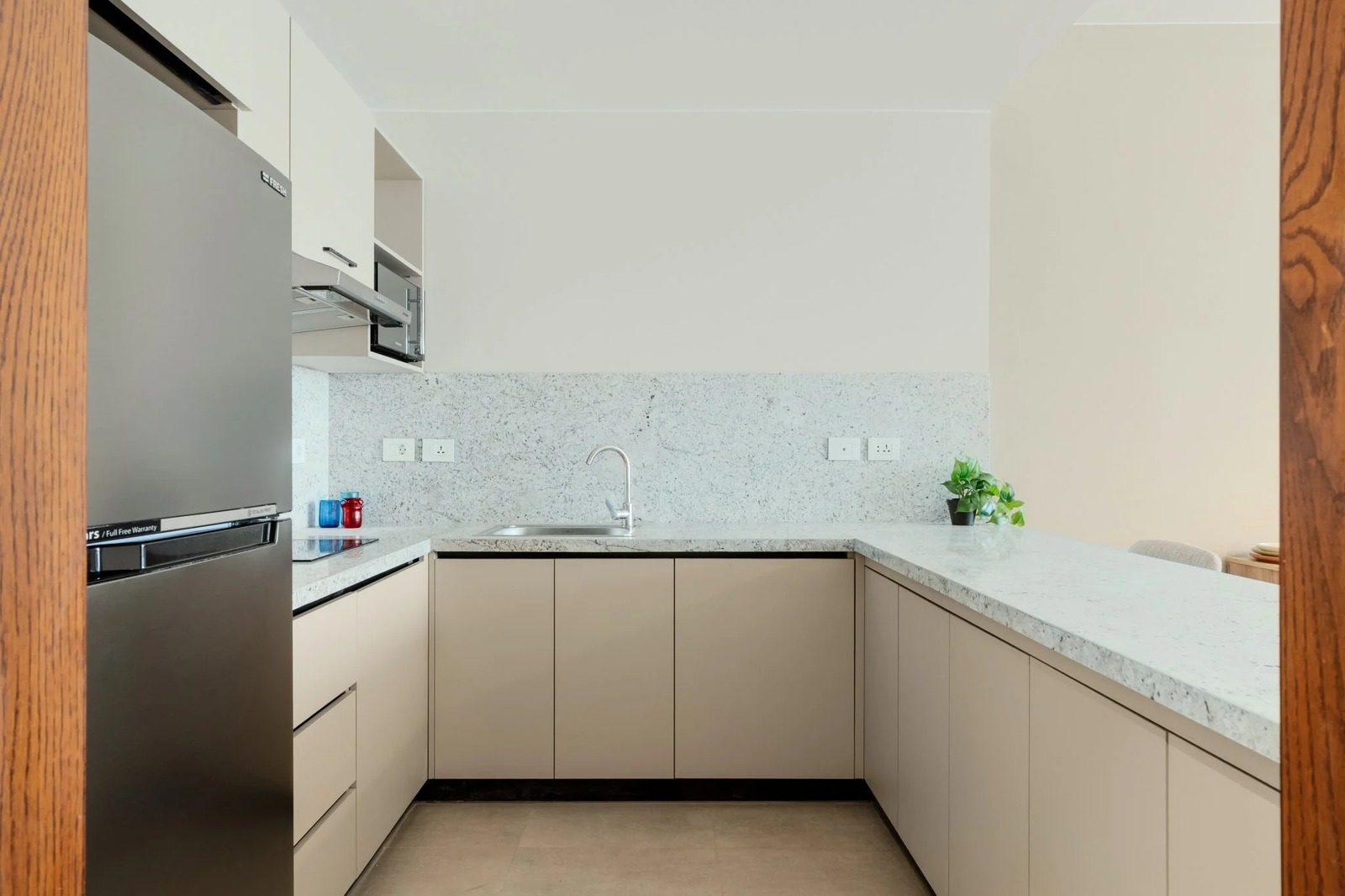 Serene 2BR Apartment with Kitchen – Aeon Towers, Sheikh Zayed — Full Kitchen in Aeon Towers, Sheikh Zayed City, Egypt