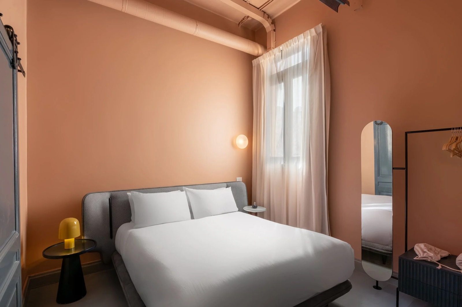 Bright 1BR Apartment – City View – Downtown Cairo — Bedroom 1 in Downtown Cairo, near Talaat Harb Square, Egypt