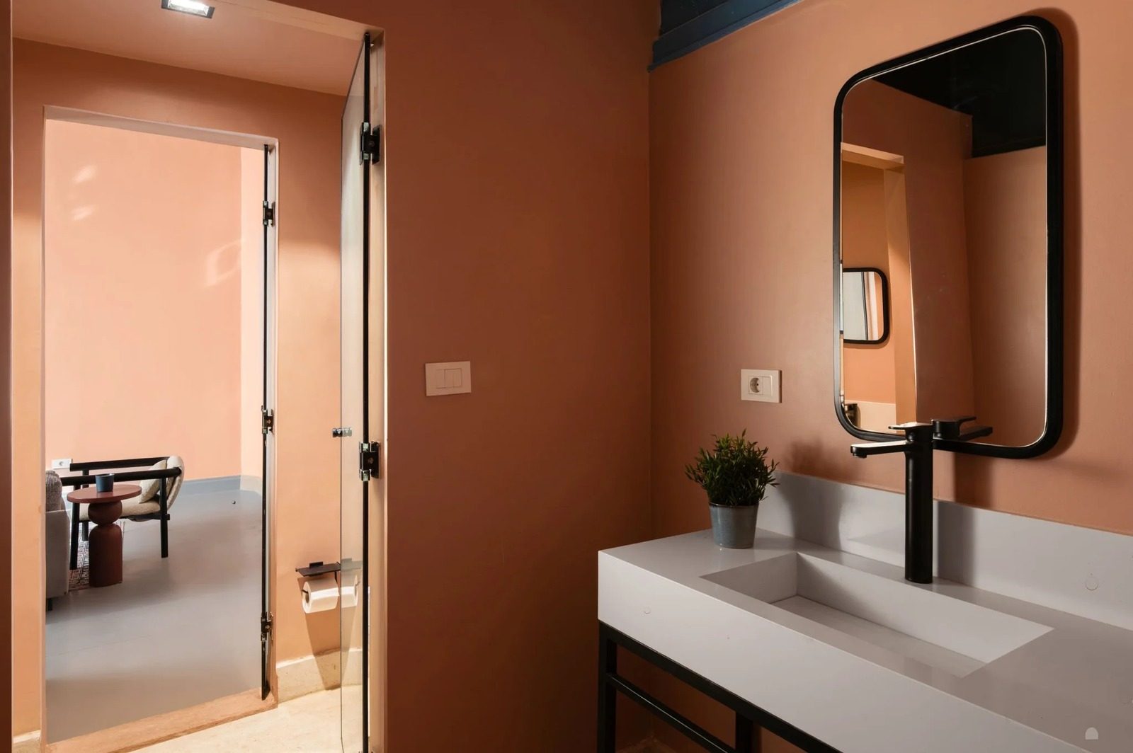 Elegant 1BR Apartment – City View – Downtown Cairo — Full bathroom 1 in Downtown Cairo, near Talaat Harb Square, Egypt — photo 2