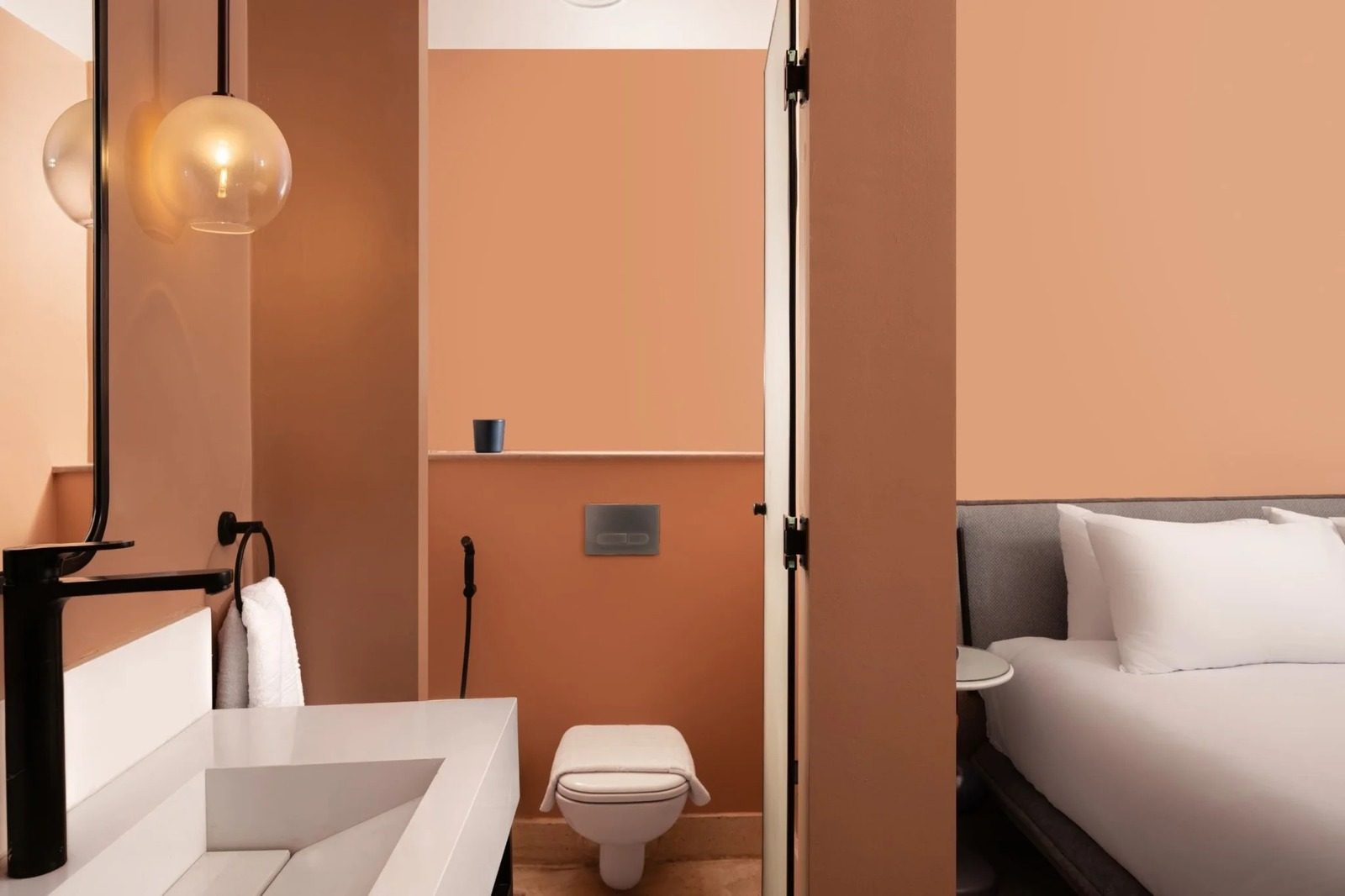 Serene 1BR Apartment – City View – Downtown Cairo — Full bathroom 1 in Downtown Cairo, near Talaat Harb Square, Egypt