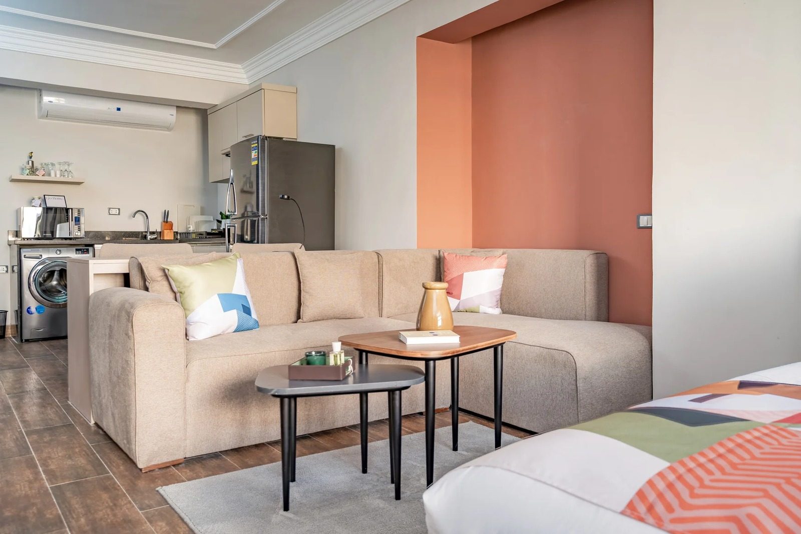 Modern Studio – Partial Nile View – Giza — Living Room in Giza Nile side, near Orman Botanical Garden & Cairo University, Egypt — photo 3