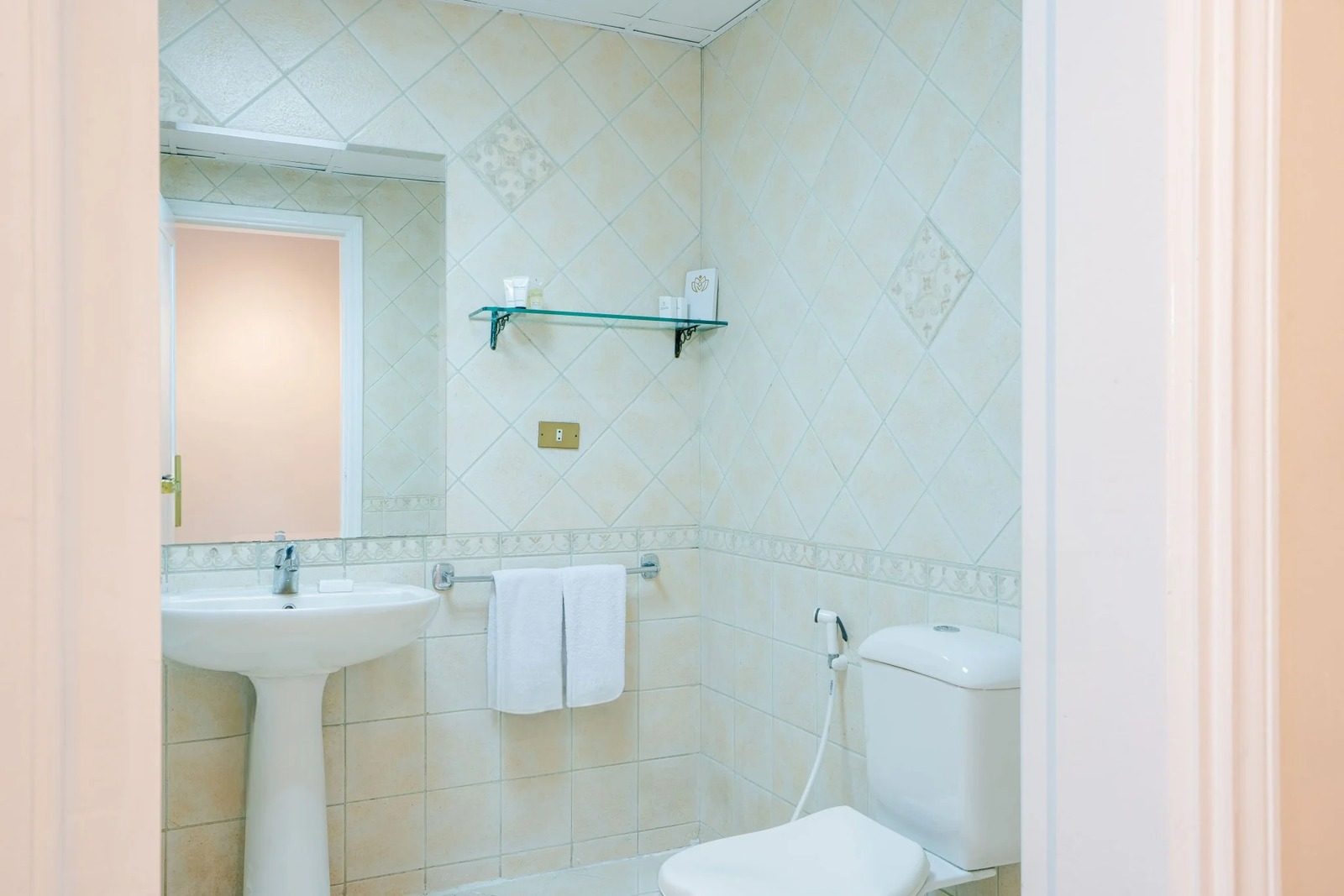 Standard King Room – City View – Nile-side Hotel, Zamalek — Full bathroom 1 in Nile side of Zamalek, Cairo, Egypt