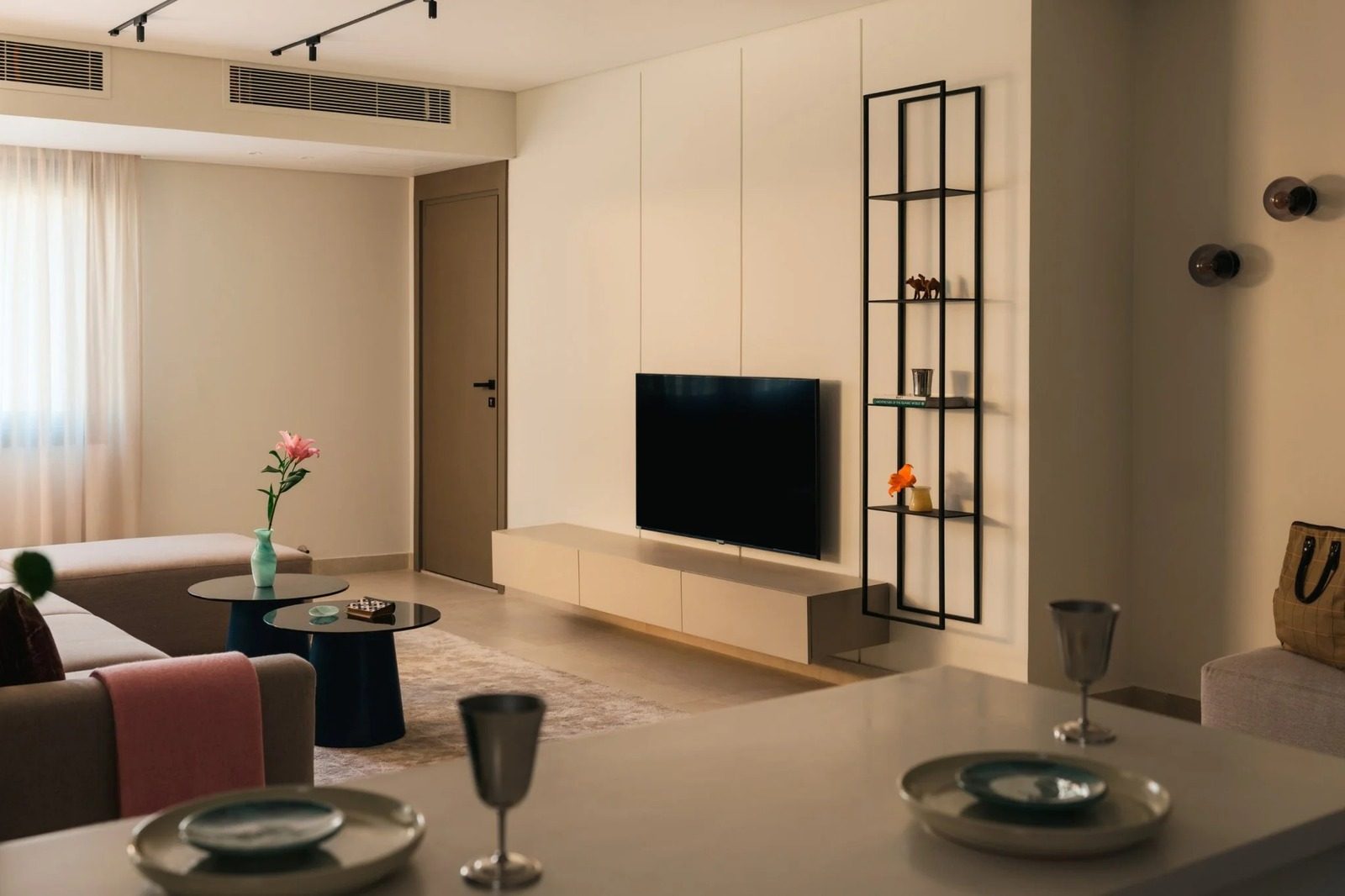 Modern 1BR Apartment – City View – Zamalek — Living Room in Zamalek diplomatic area, near the Cairo Marriott Hotel, Egypt — photo 2