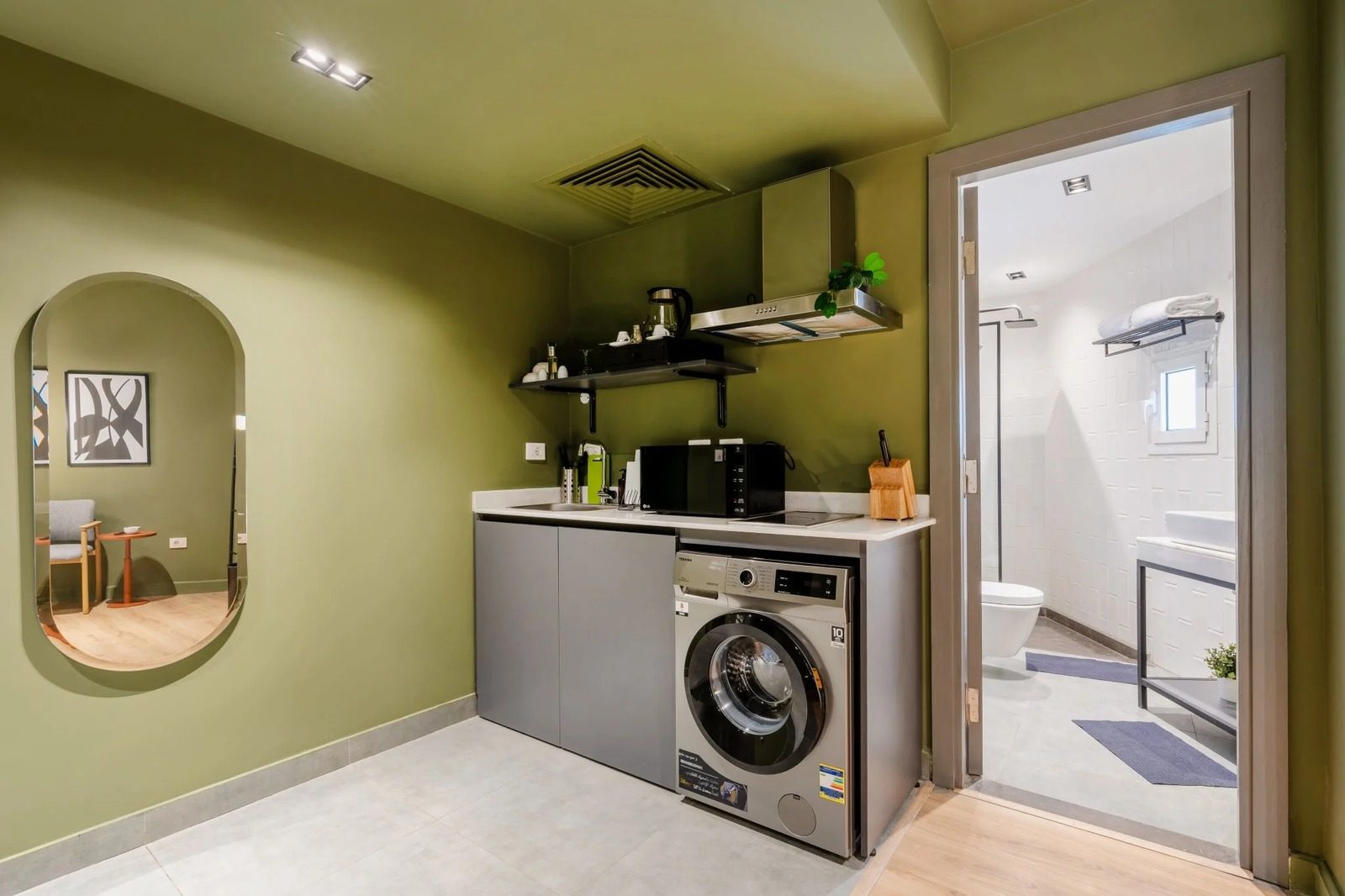Queen Studio – Downtown Cairo — Full Kitchen in Downtown Cairo, a short walk to Talaat Harb Square and Tahrir Square, Egypt