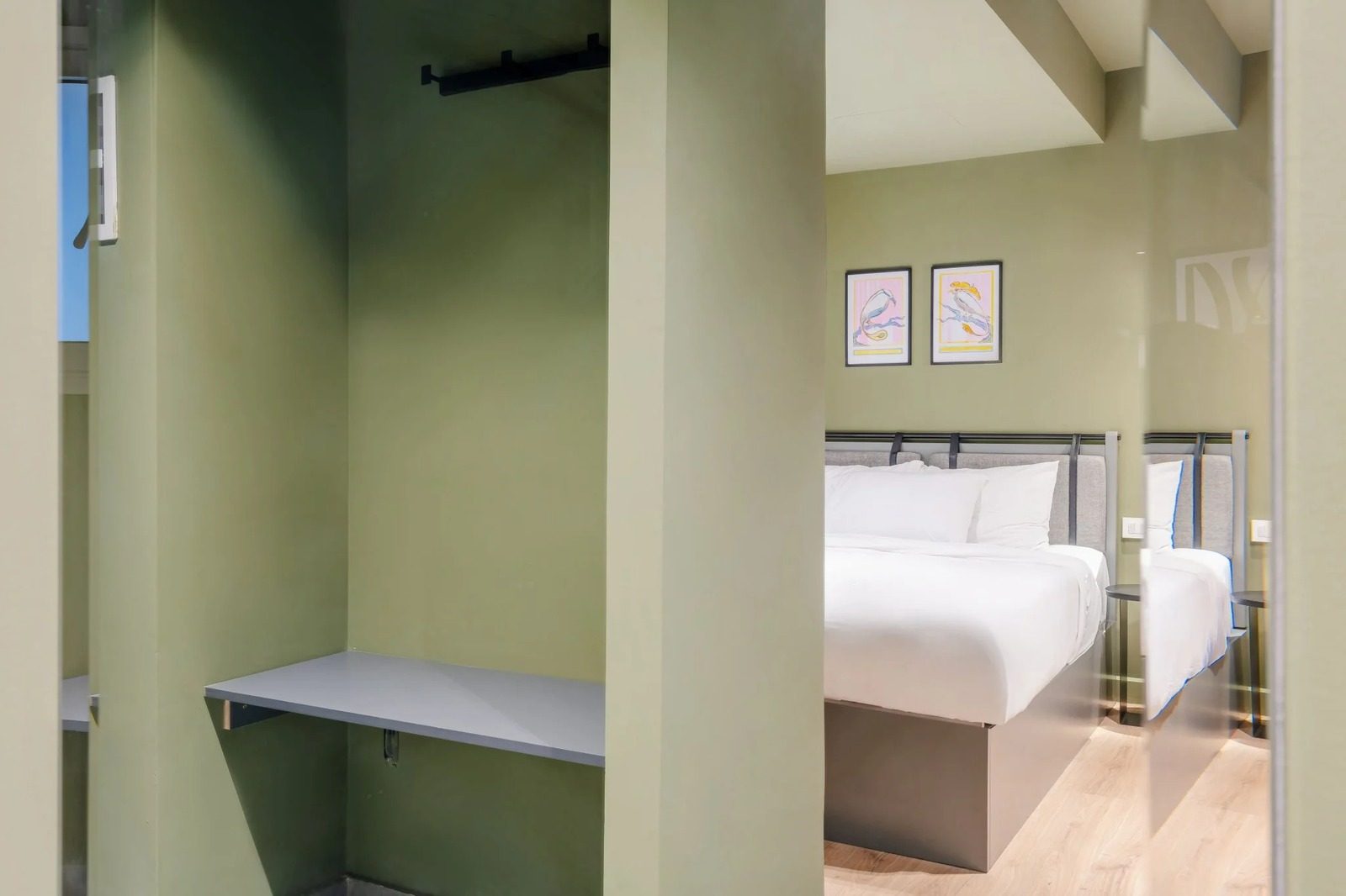 Queen Studio – Downtown Cairo — Bedroom 1 in Downtown Cairo, a short walk to Talaat Harb Square and Tahrir Square, Egypt — photo 2