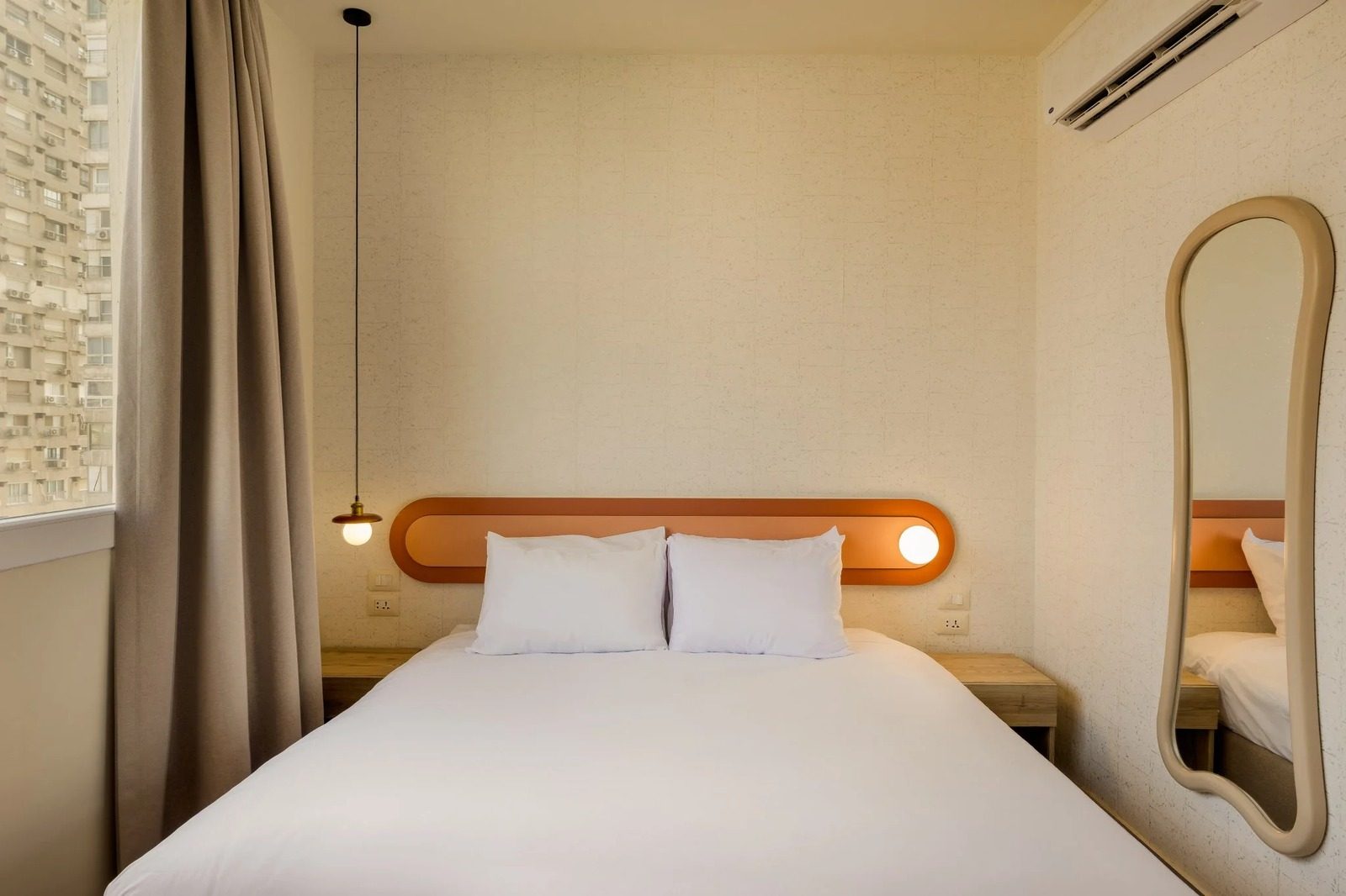 Superior Studio – City View – Giza — Bedroom 1 in Near Orman Botanical Garden & Giza Zoo, off Nile St, Giza, Egypt