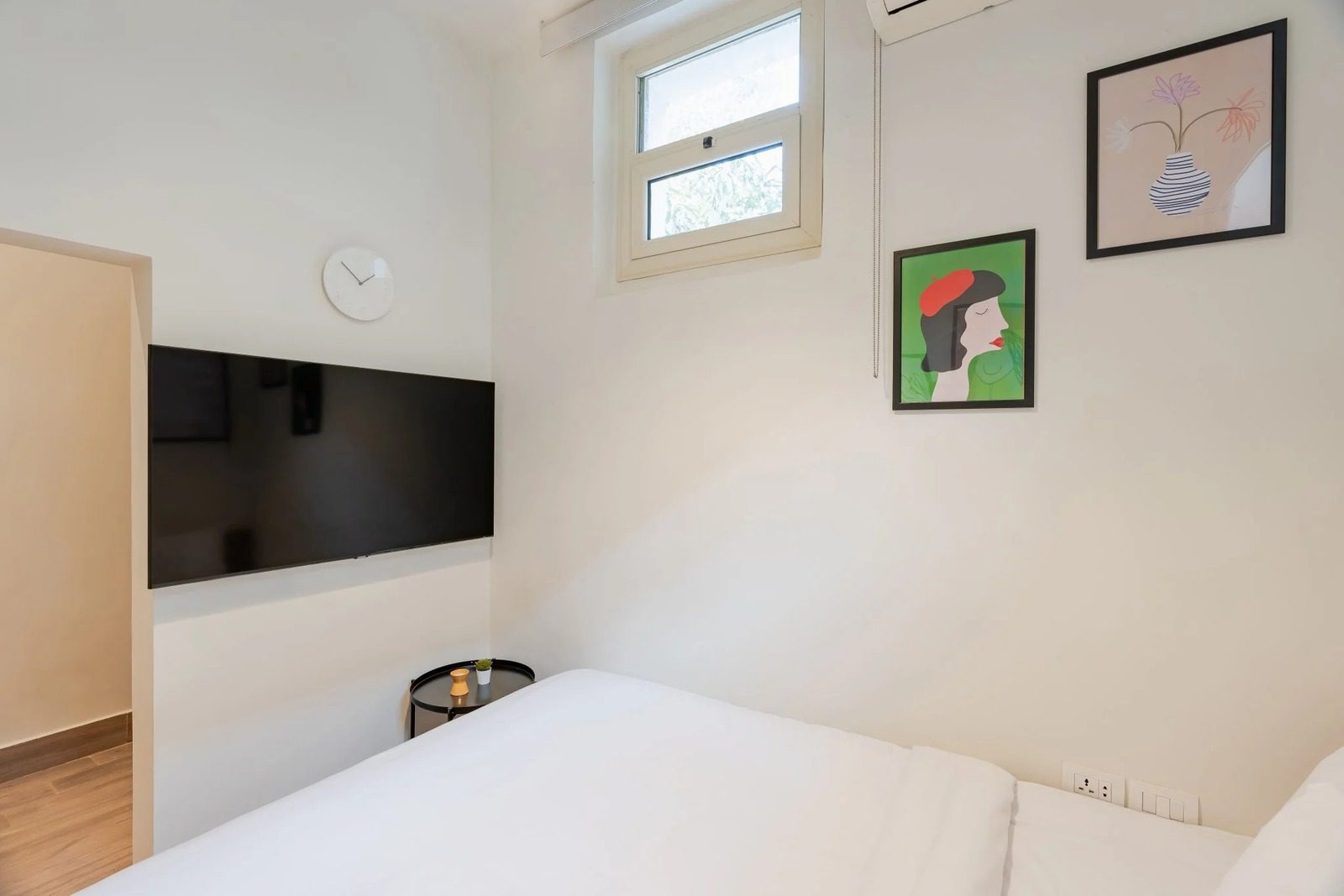 Modern Compact Studio – Zamalek — Bedroom 1 in Zamalek, Cairo, Egypt — photo 2