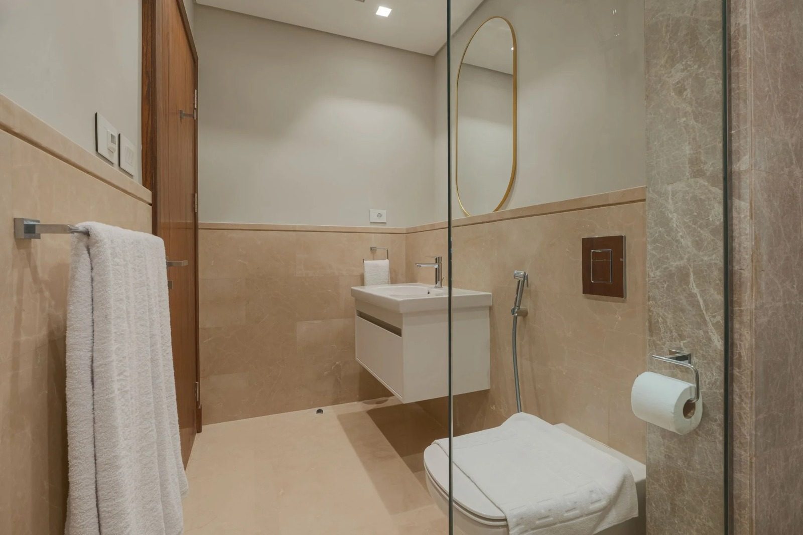 Modern 1BR Apartment with Balcony – Aeon Towers, Sheikh Zayed — Full bathroom 2 in Aeon Towers, Sheikh Zayed City, Egypt