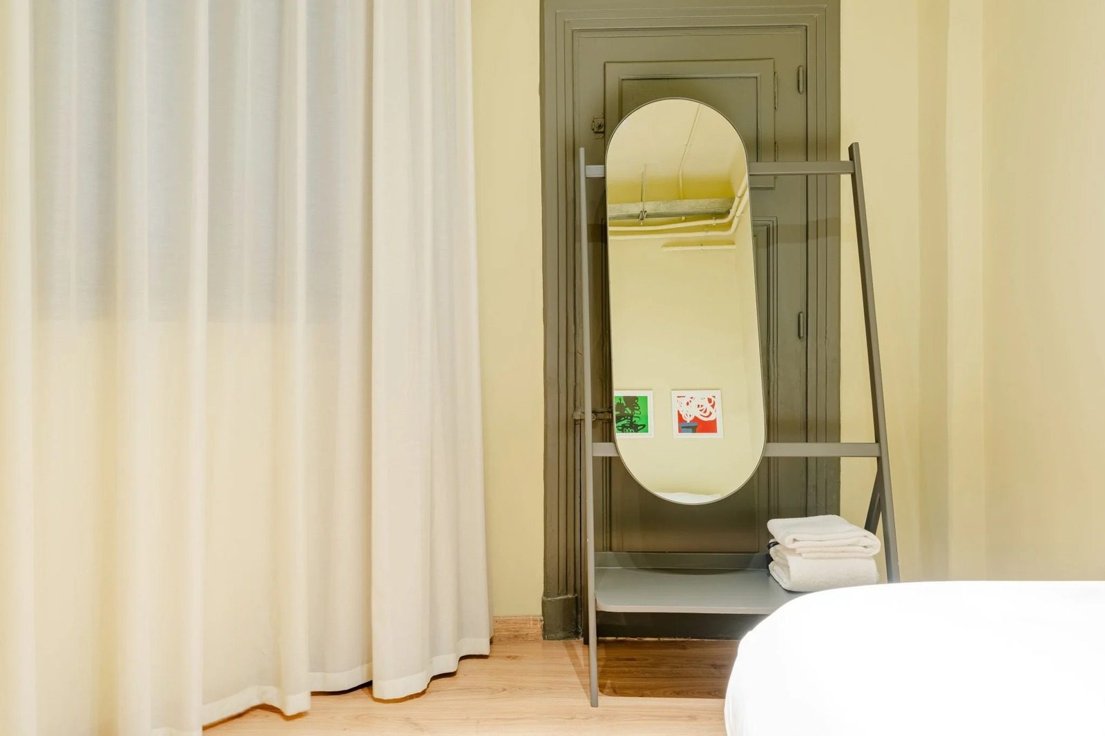 Modern 2BR Apartment – City View – Alexandria — Bedroom 2 in Nabi Daniel St, central Alexandria — near Raml Station and the Corniche, Egypt — photo 3