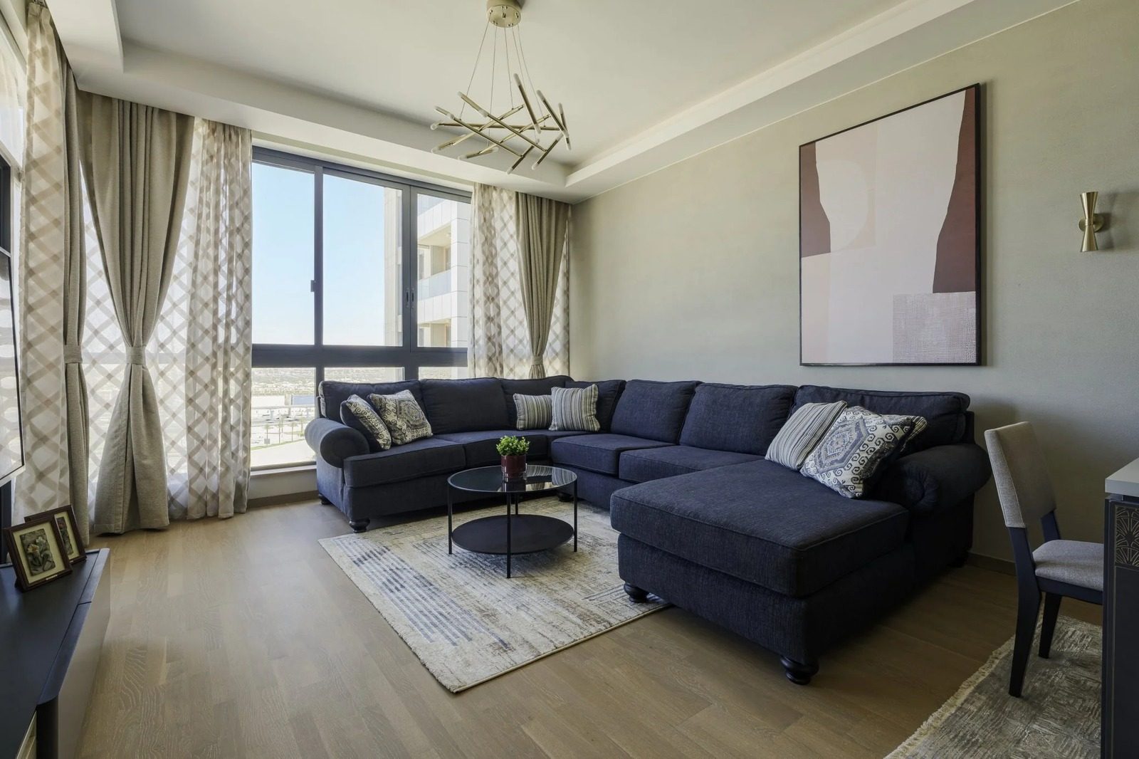 Airy 2BR Apartment with Kitchen – Aeon Towers, Sheikh Zayed — Living Room in Aeon Towers, Sheikh Zayed City, Egypt