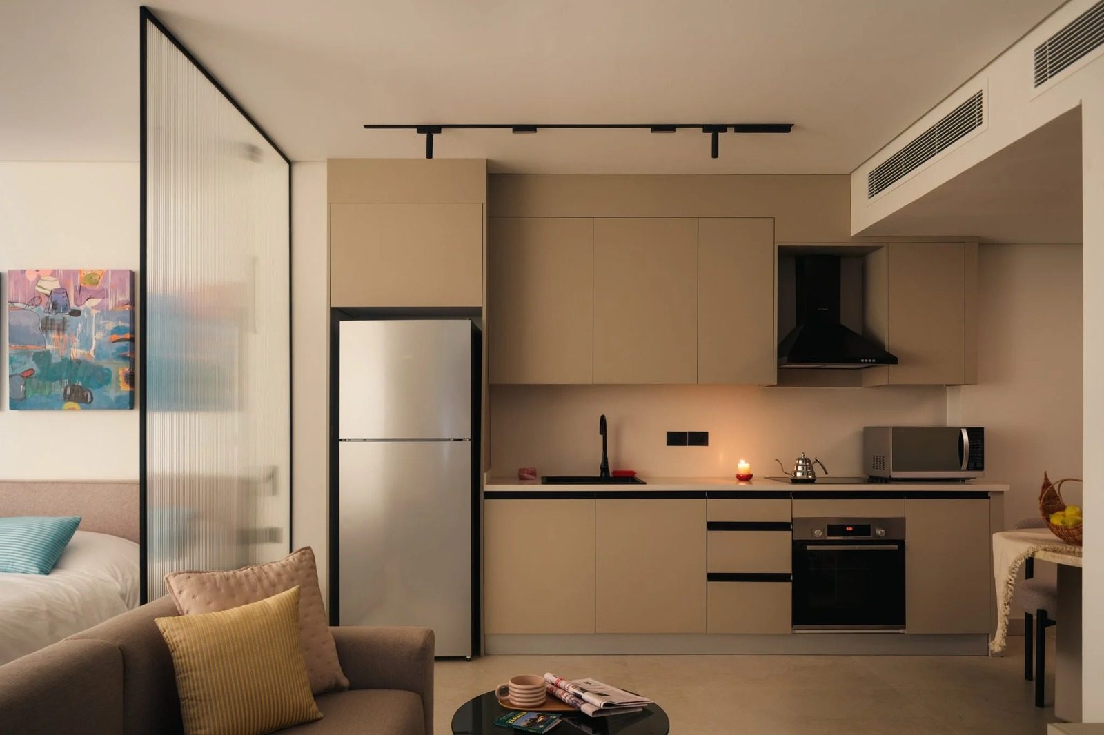 Modern Studio – City View – Zamalek — Full Kitchen in Zamalek diplomatic area, near the Cairo Marriott Hotel, Egypt