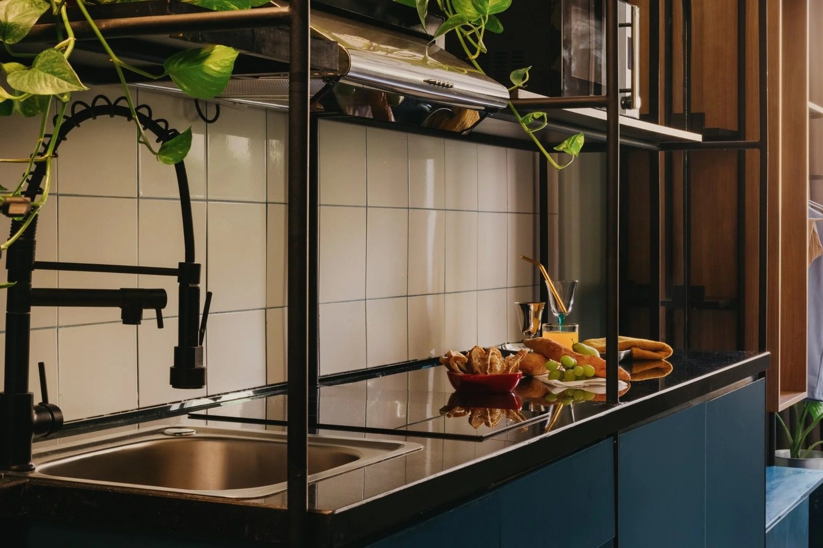 Deluxe Junior Suite – Downtown Cairo — Full Kitchen in Downtown Cairo, near Tahrir Square and Talaat Harb St, Egypt