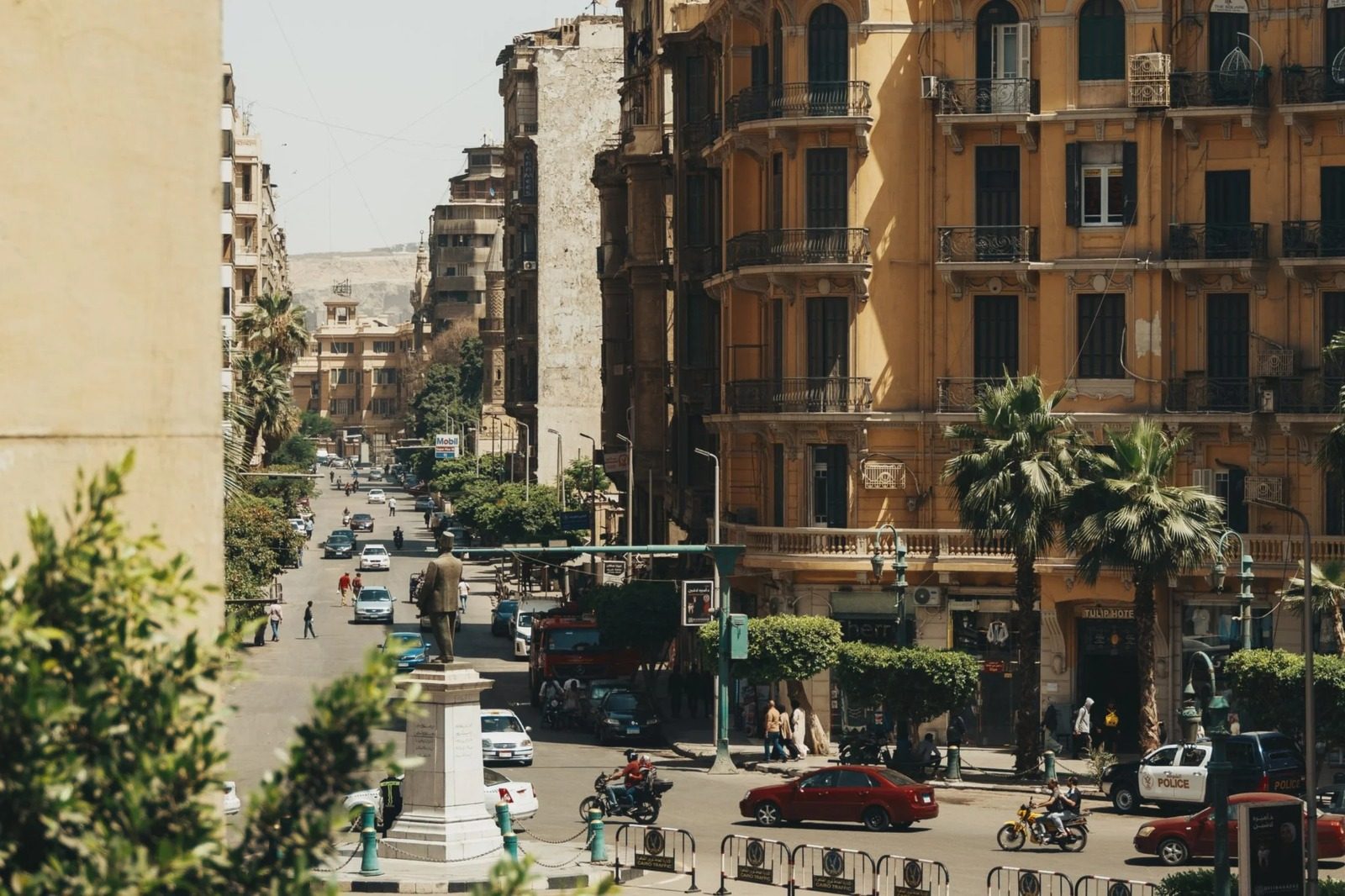 Deluxe Junior Suite – Downtown Cairo — Neighbourhood Preview in Downtown Cairo, near Tahrir Square and Talaat Harb St, Egypt