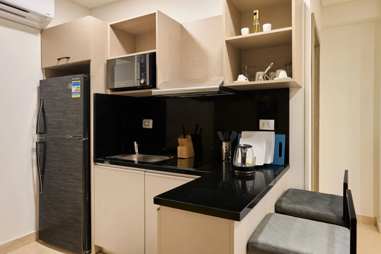 Studio – New Cairo — Full Kitchen in Fifth Settlement, New Cairo — near 90th Street, Egypt