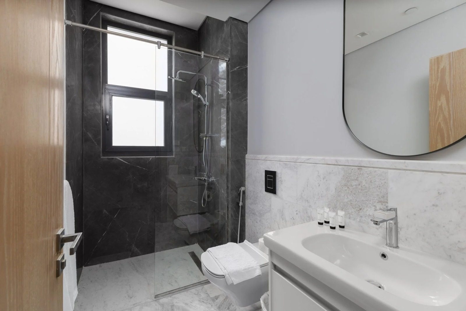 3BR Apartment with Kitchen – Aeon Towers, Sheikh Zayed — Full bathroom 1 in Aeon Towers, Sheikh Zayed City, Egypt