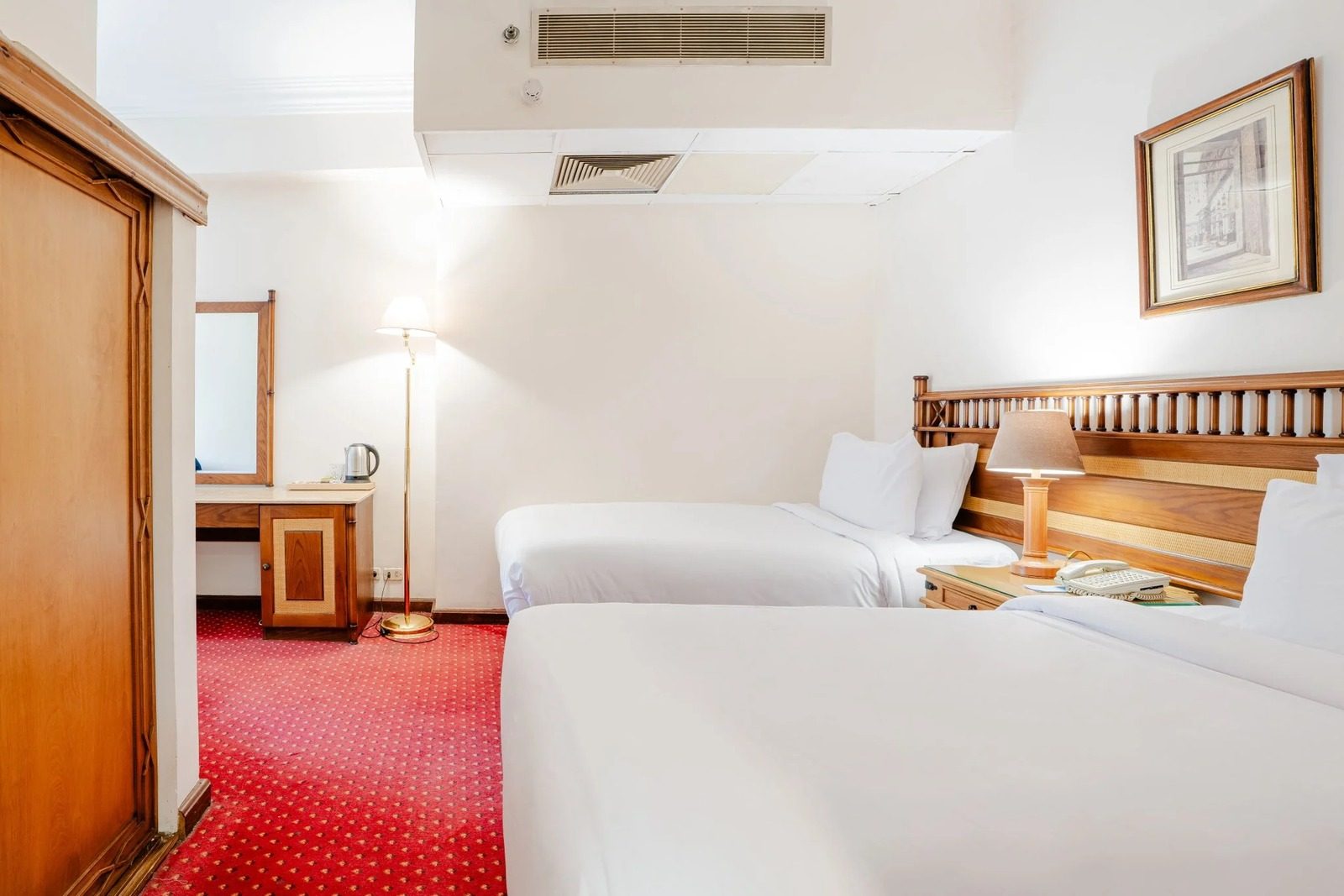 Standard Triple Room – Nile-side Hotel, Zamalek — Bedroom 1 in Nile side of Zamalek, Cairo, Egypt — photo 3