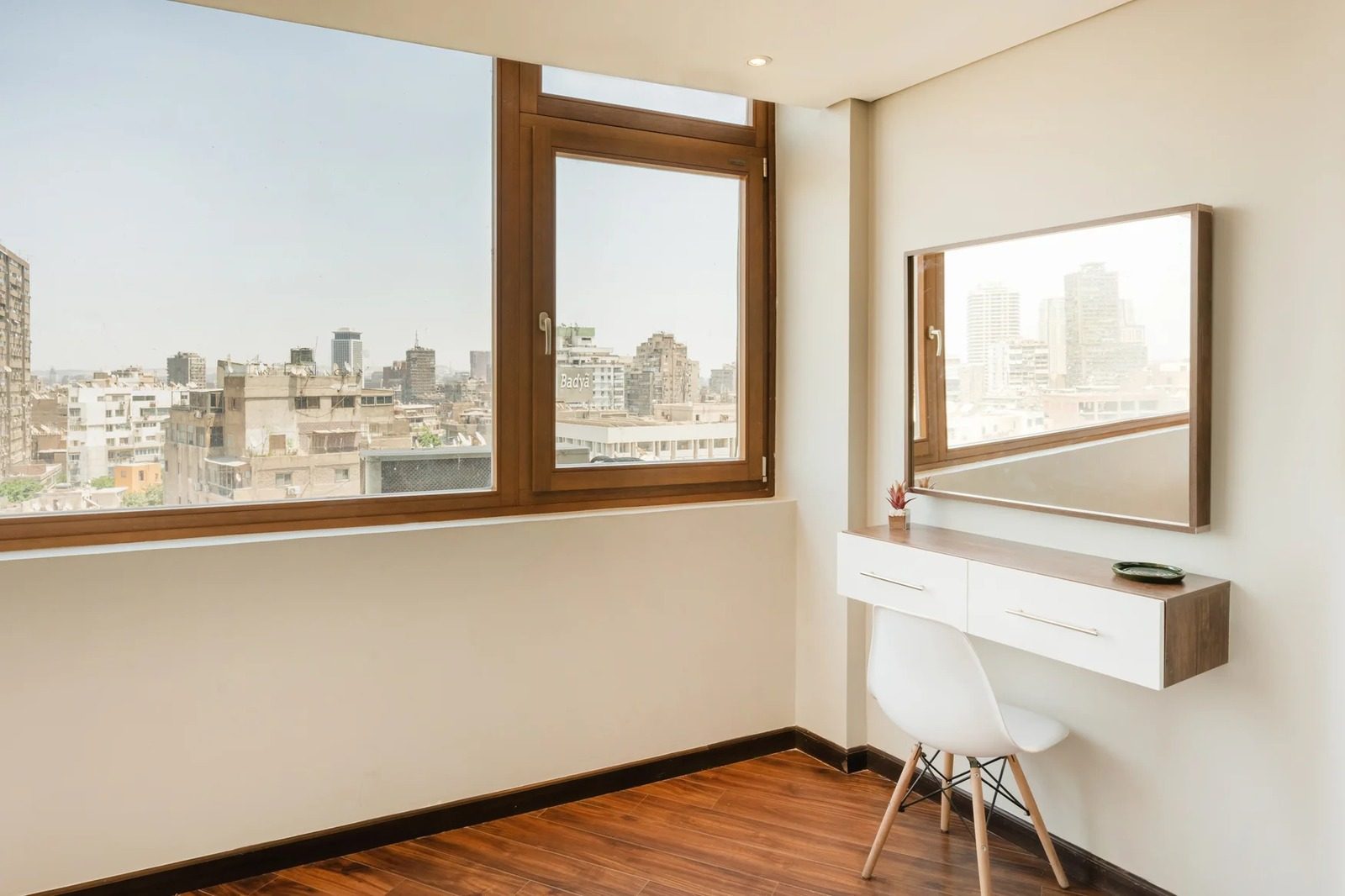 Bright Studio – City View – Zamalek — Bedroom 1 in Nile side of Zamalek, Cairo, Egypt — photo 2