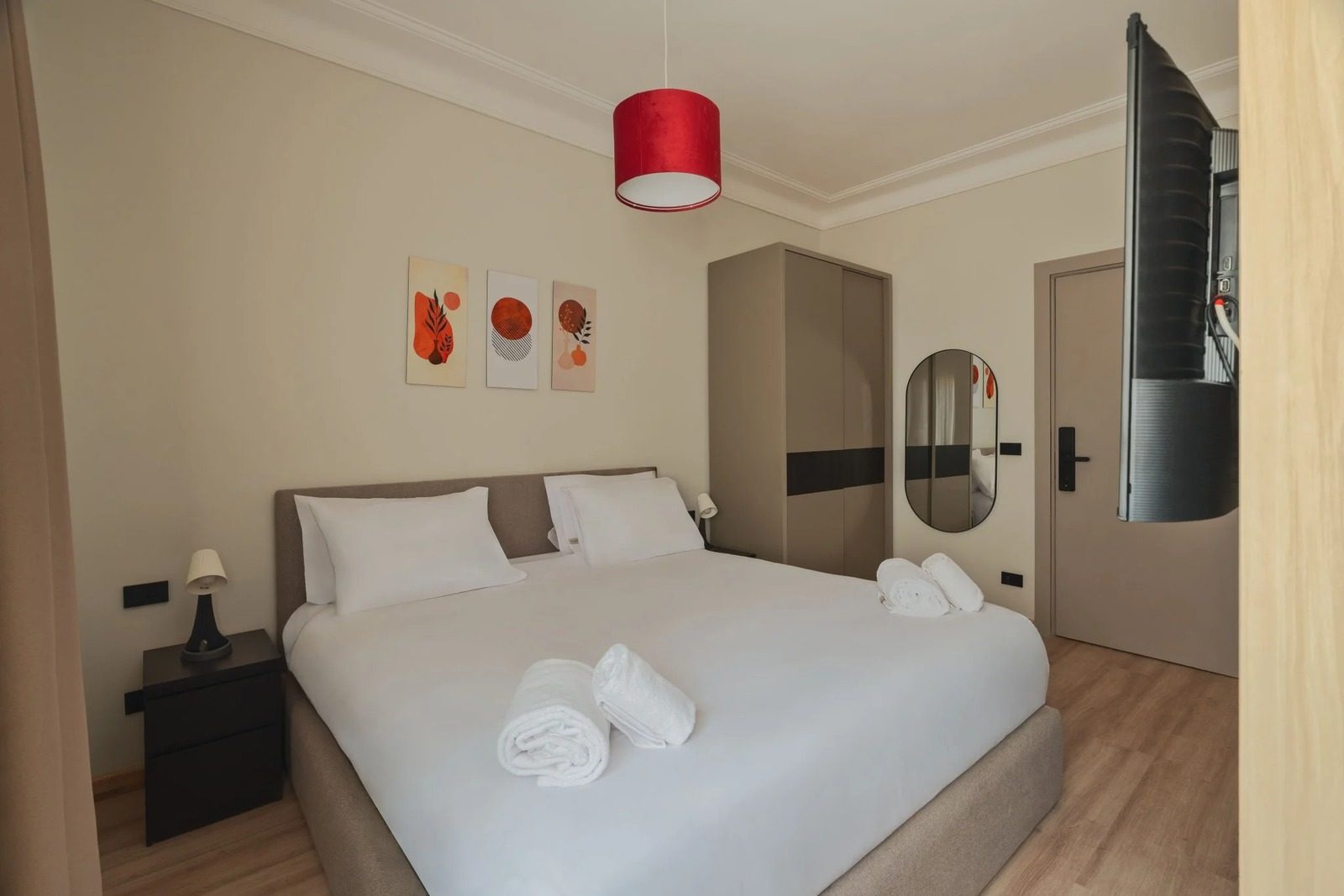 Compact King Studio with Kitchenette – Zamalek — Bedroom 1 in Zamalek, next to the Lebanese Embassy, Egypt