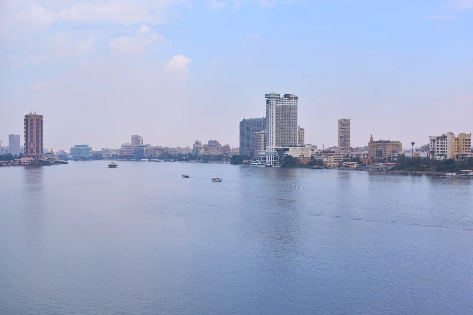 Studio – Nile View – Giza — Neighbourhood Preview in Giza Nile side, near Orman Botanical Garden & Cairo University, Egypt