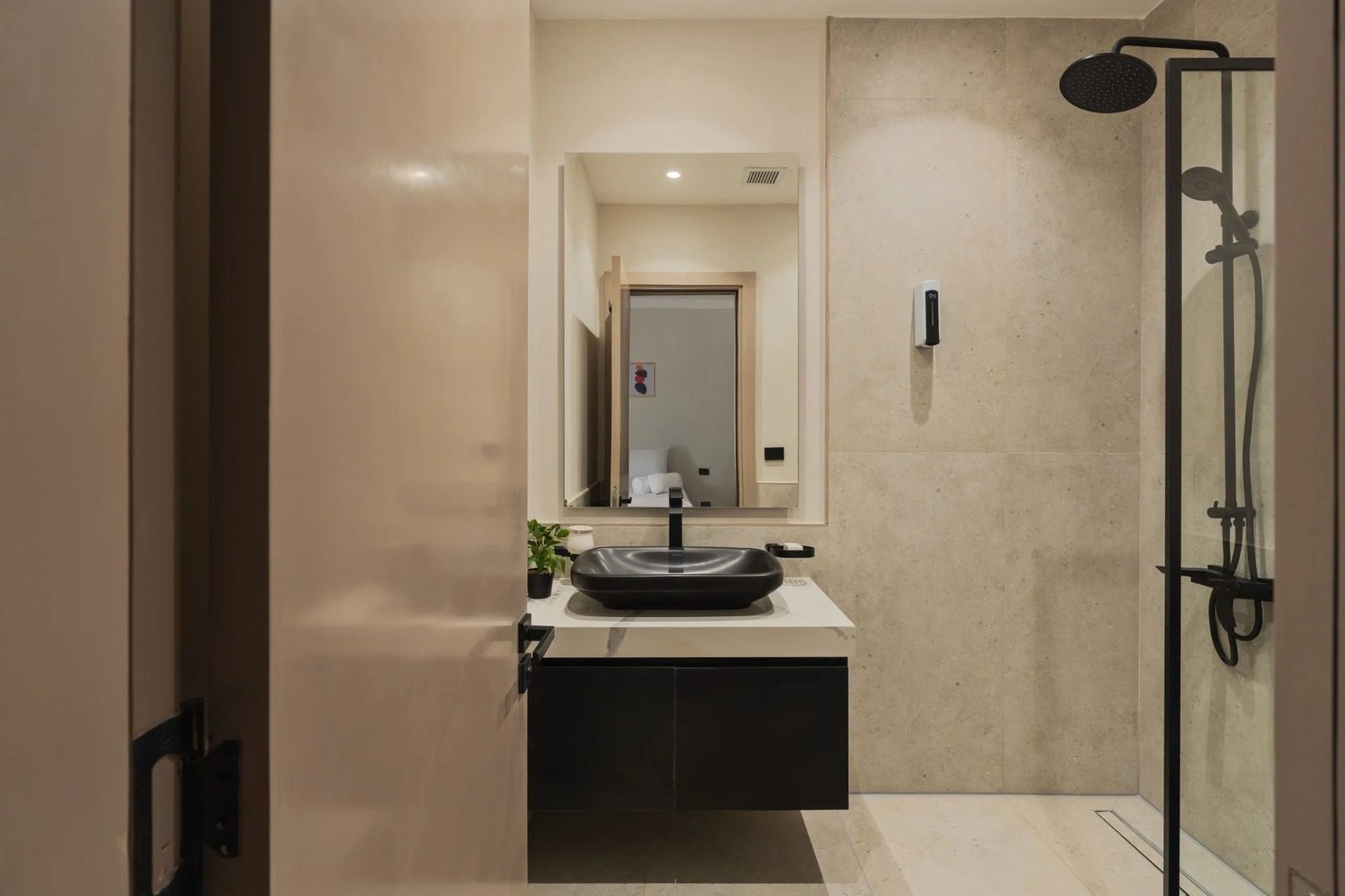 Compact Studio with Kitchenette – Zamalek — Full bathroom 1 in Zamalek, next to the Lebanese Embassy, Egypt — photo 2