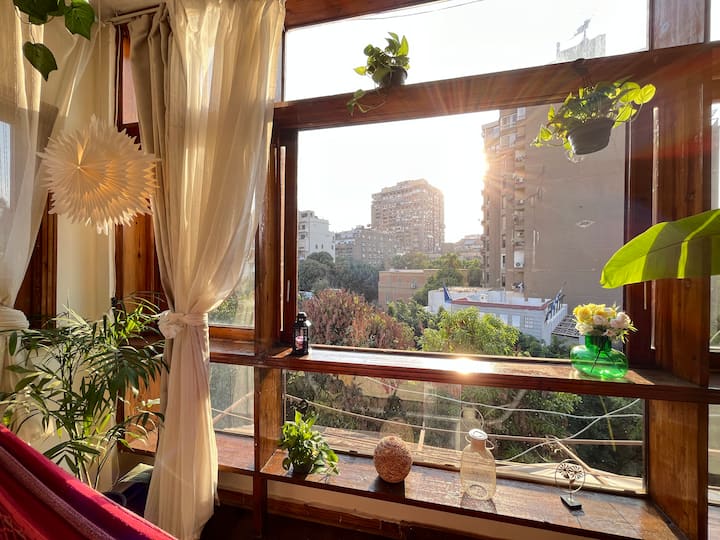 Luxury Colorful Zamalek Apartment w Amazing View — Living Room in Cairo, Egypt, Egypt — photo 3