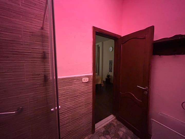 Luxury Colorful Zamalek Apartment w Amazing View — Full bathroom 1 in Cairo, Egypt, Egypt — photo 3