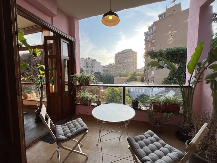 Luxury Colorful Zamalek Apartment w Amazing View — Balcony in Cairo, Egypt, Egypt