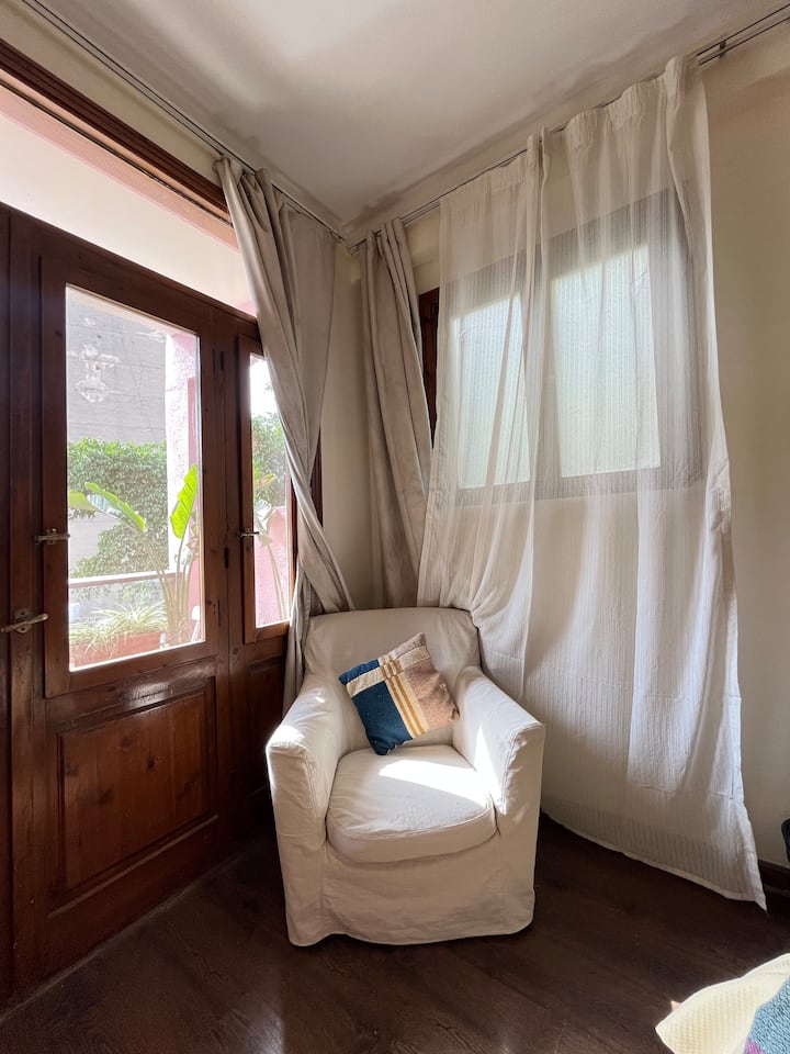 Luxury Colorful Zamalek Apartment w Amazing View — Additional Photos in Cairo, Egypt, Egypt