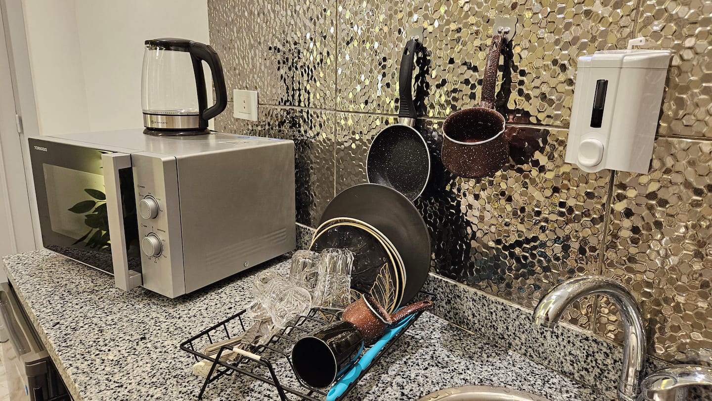 DHB STAYS | High Floor 1BR Downtown | B-602 — Full Kitchen in Downtown Cairo (Marouf), Cairo Governorate, Egypt, Egypt