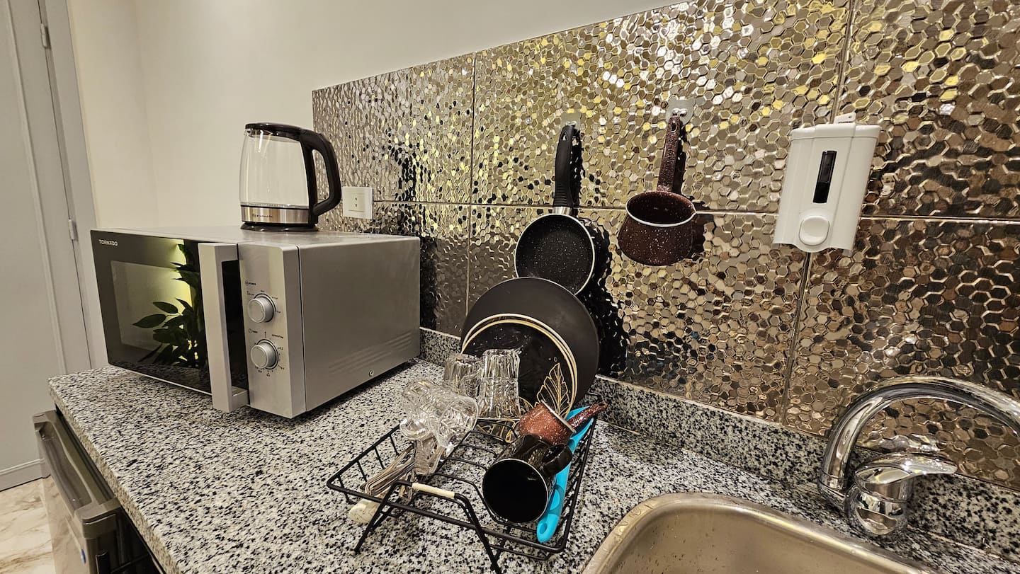 DHB STAYS | High Floor 1BR Downtown | B-602 — Full Kitchen in Downtown Cairo (Marouf), Cairo Governorate, Egypt, Egypt — photo 2