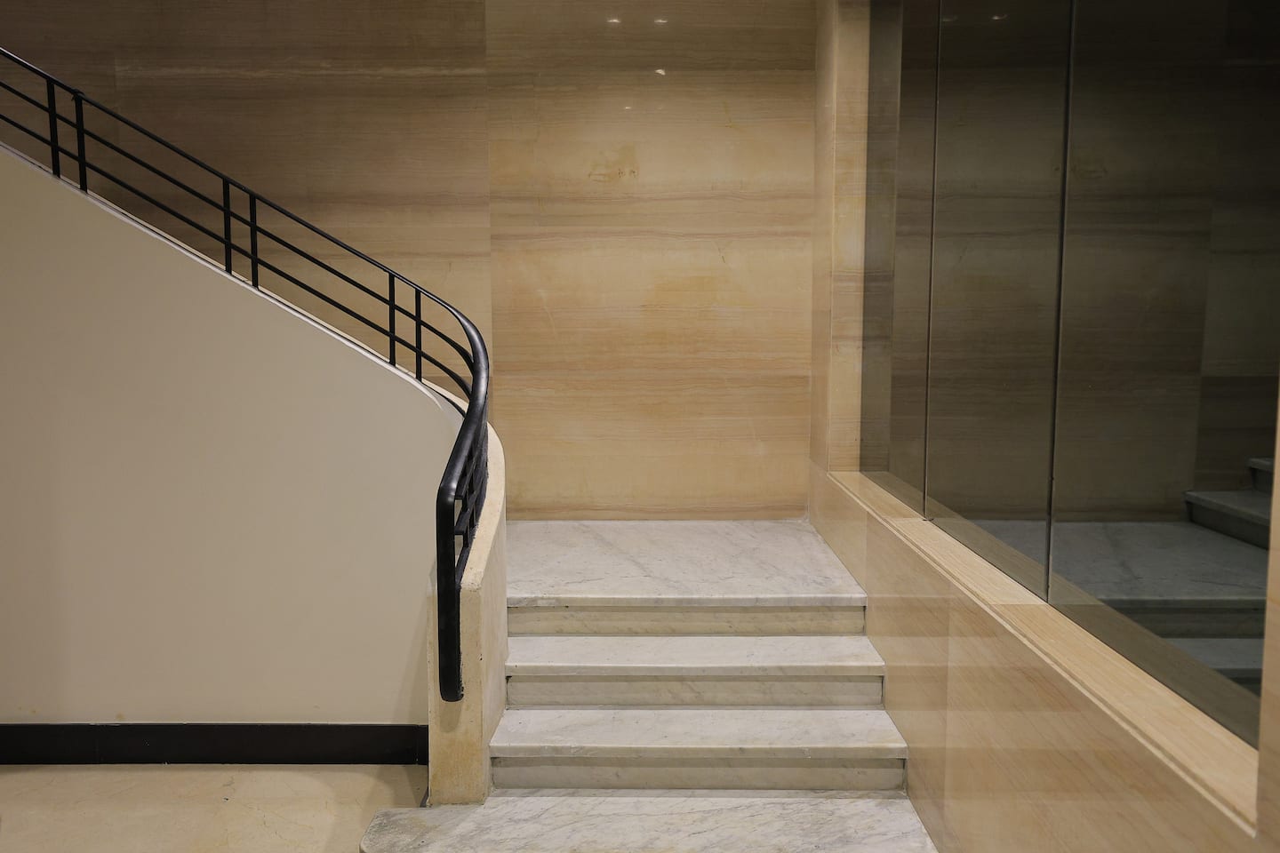 DHB STAYS | Luxury 1BR Tahrir Square | B-207 — Additional Photos in Downtown Cairo (Marouf), Cairo Governorate, Egypt, Egypt